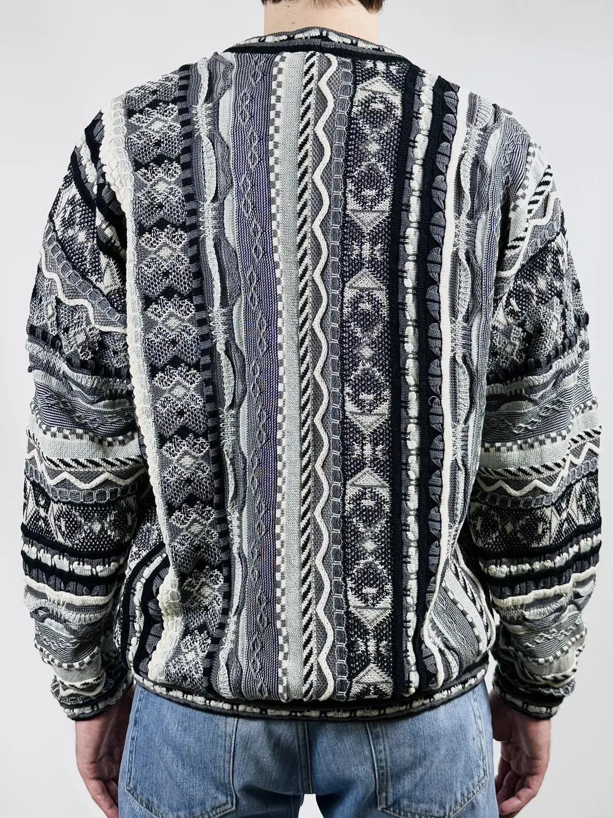 Tundra Canada × Vintage 90s Vintage Tundra 3D Knit Coogi Style Cardigan Size US XL / EU 56 / 4 - 8 Thumbnail