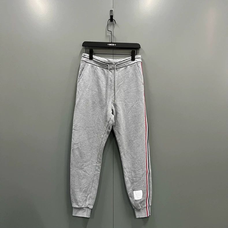 Thom Browne Thom browne Size 1 Side striped sweatpants 2503-Nextarrow Size US 27 - 2 Thumbnail