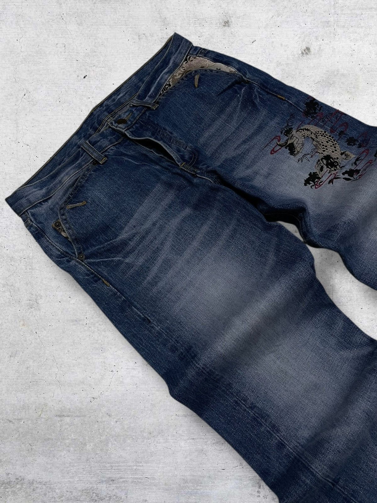 Takeo Kikuchi VINTAGE TAKEO KIKUCHI ARCHIVE CLASSIC KOI CRAFTED DENIM Size US 32 / EU 48 - 7 Thumbnail