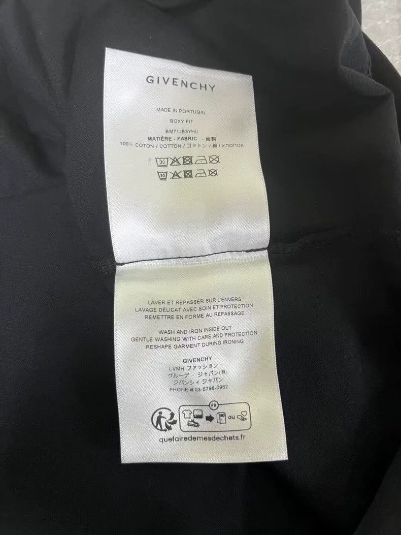 Givenchy Givenchy Alphabet print round neck short-sleeved T-shirt, Size US M / EU 48-50 / 2 - 6 Thumbnail