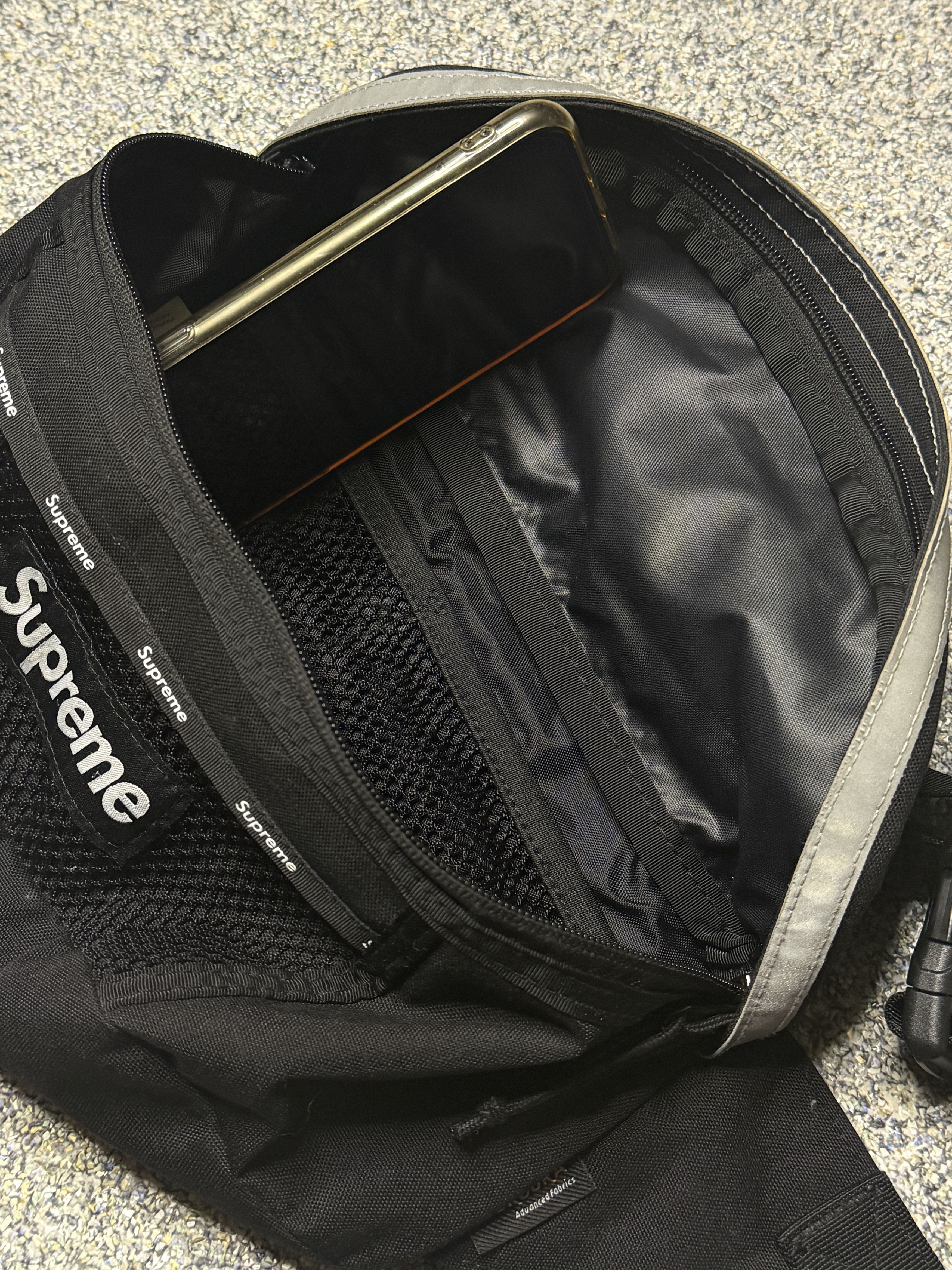 Supreme Supreme waist bag (FW24) Size ONE SIZE - 8 Thumbnail
