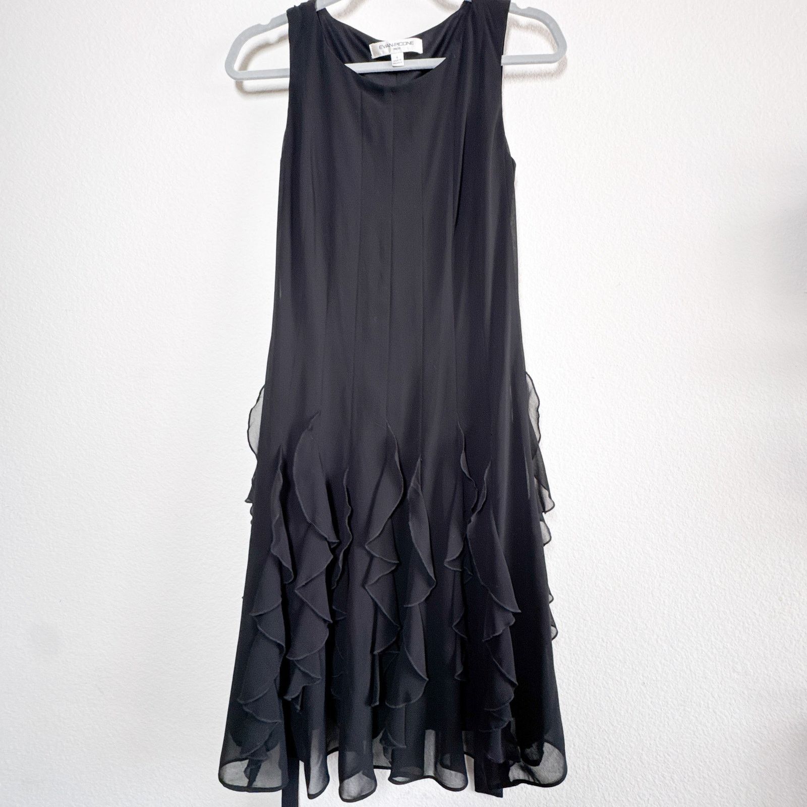 Evan Picone Vintage Evan Picone Black Chiffon Ruffle Fit & Flare Dress 4 Size S / US 4 / IT 40 - 6 Thumbnail