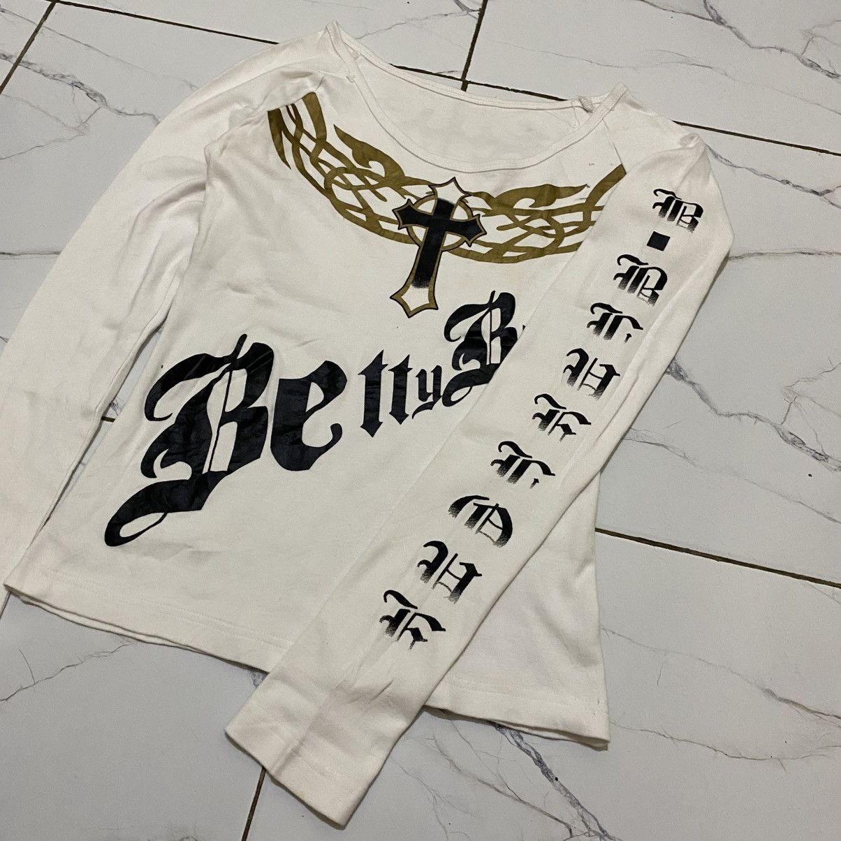 Japanese Brand 2000s Betty Blue Tribal Cross Longsleeve Size M / US 6-8 / IT 42-44 - 6 Thumbnail