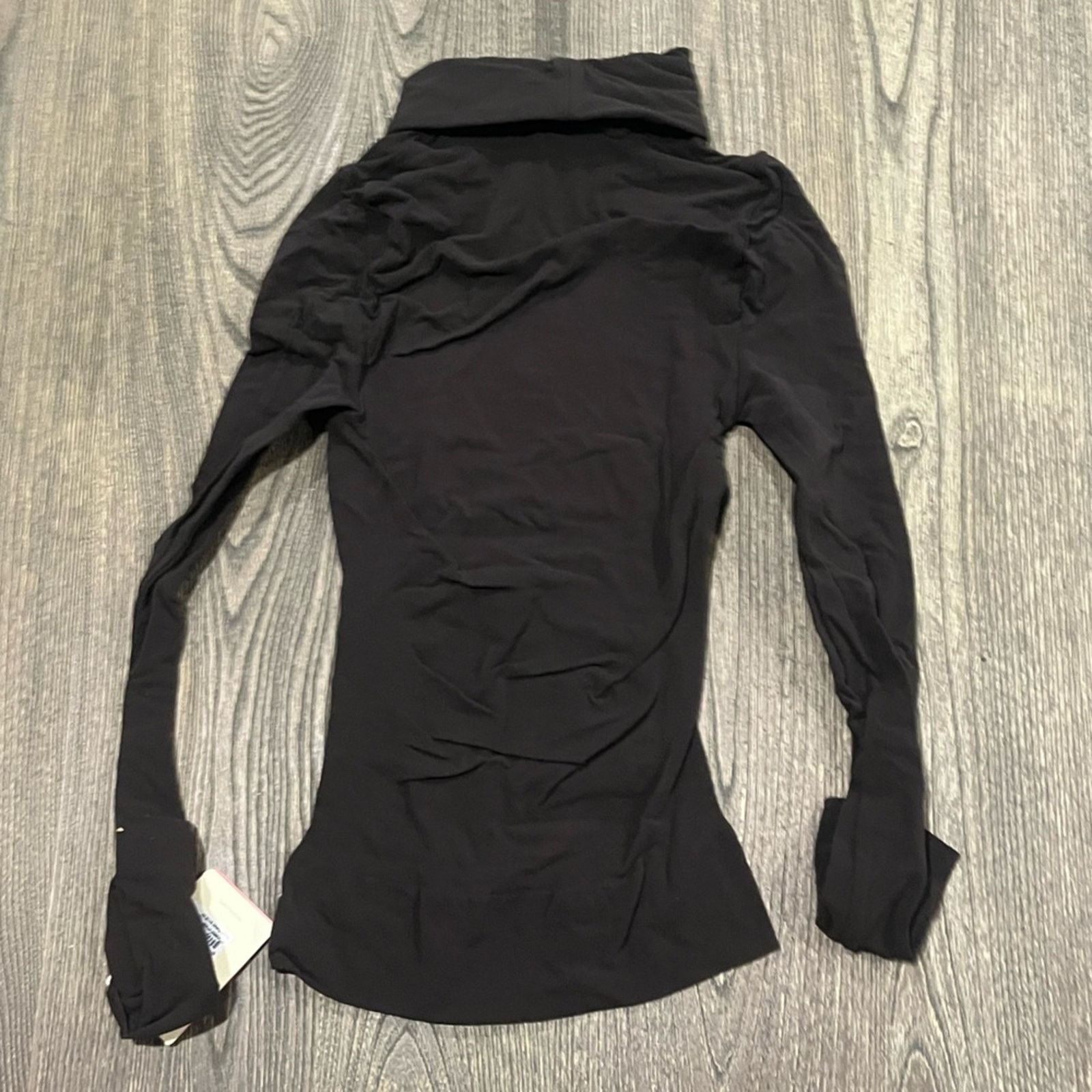 Spanx NWT Spanx On Top & In Control Turtleneck Top Bittersweet M Size M / US 6-8 / IT 42-44 - 5 Thumbnail