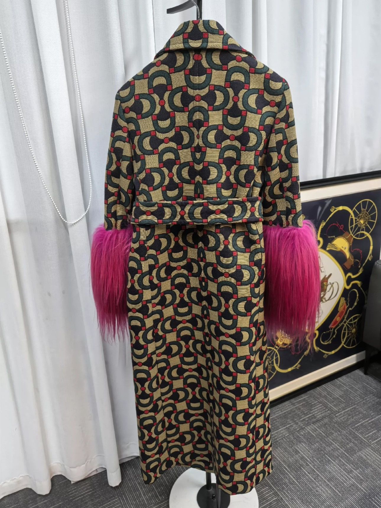 Gucci Rare Gucci Runway Fur-Cuffs Optic-Print Belted Coat Size S / US 4 / IT 40 - 2 Thumbnail