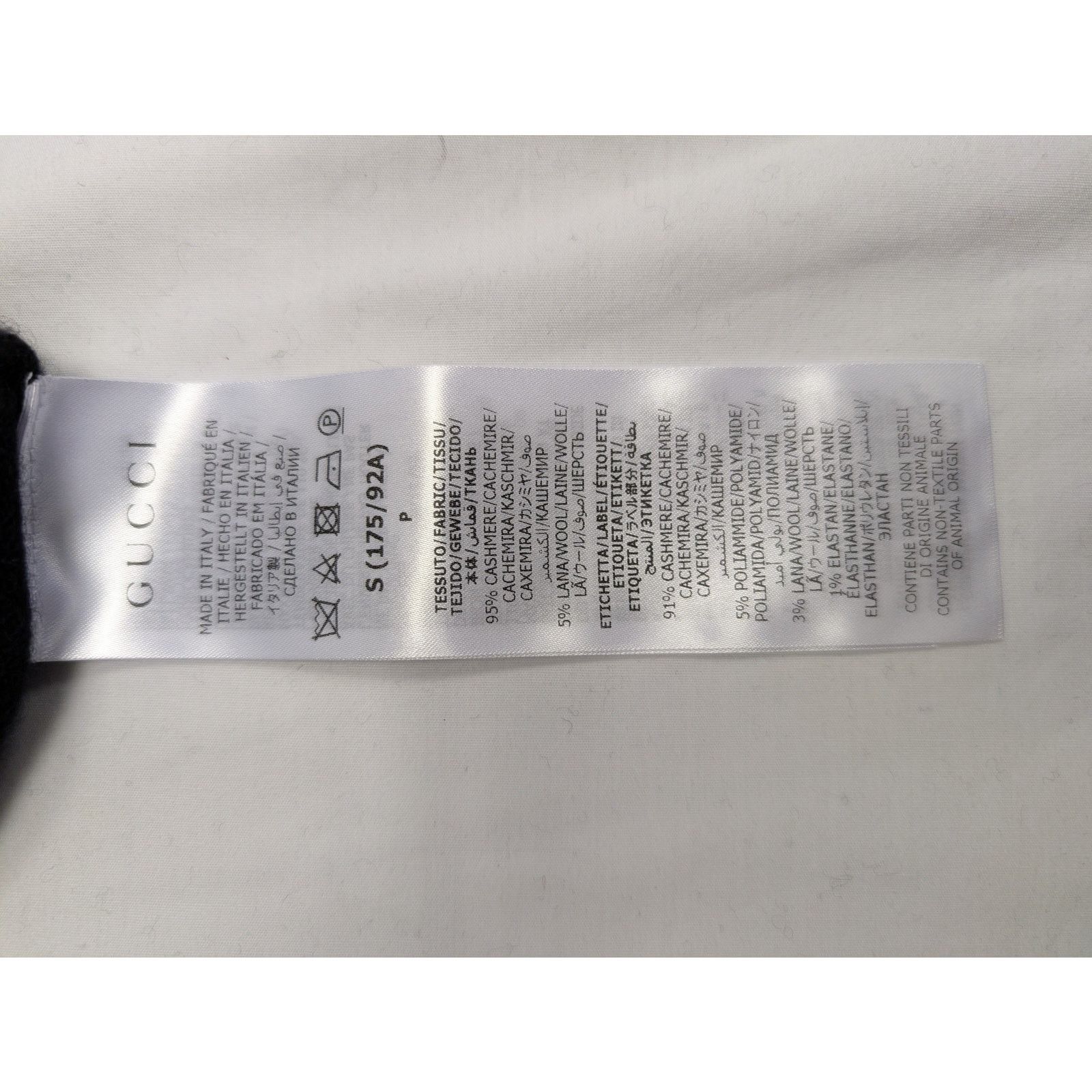 Gucci o1rshd1 100% Cashmere Cardigan Sweater With Logo in Black Size US S / EU 44-46 / 1 - 13 Thumbnail