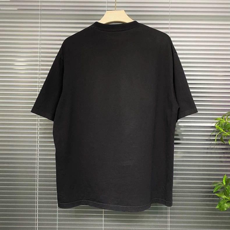 Balenciaga Balenciaga Paris monogrammed logo + whorl neckline Size US S / EU 44-46 / 1 - 2 Thumbnail
