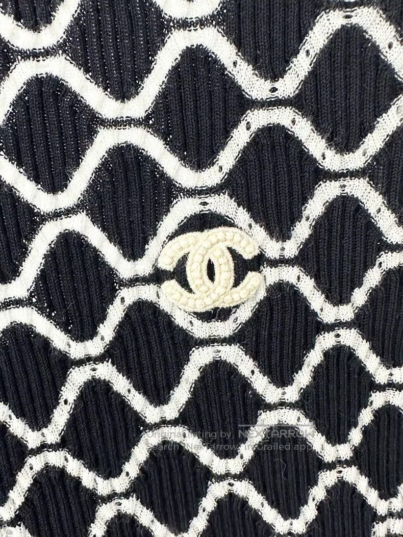 Chanel Chanel Black and white diamond plaid knitted short sleeves Size XXS / US 00 / IT 34 - 3 Thumbnail