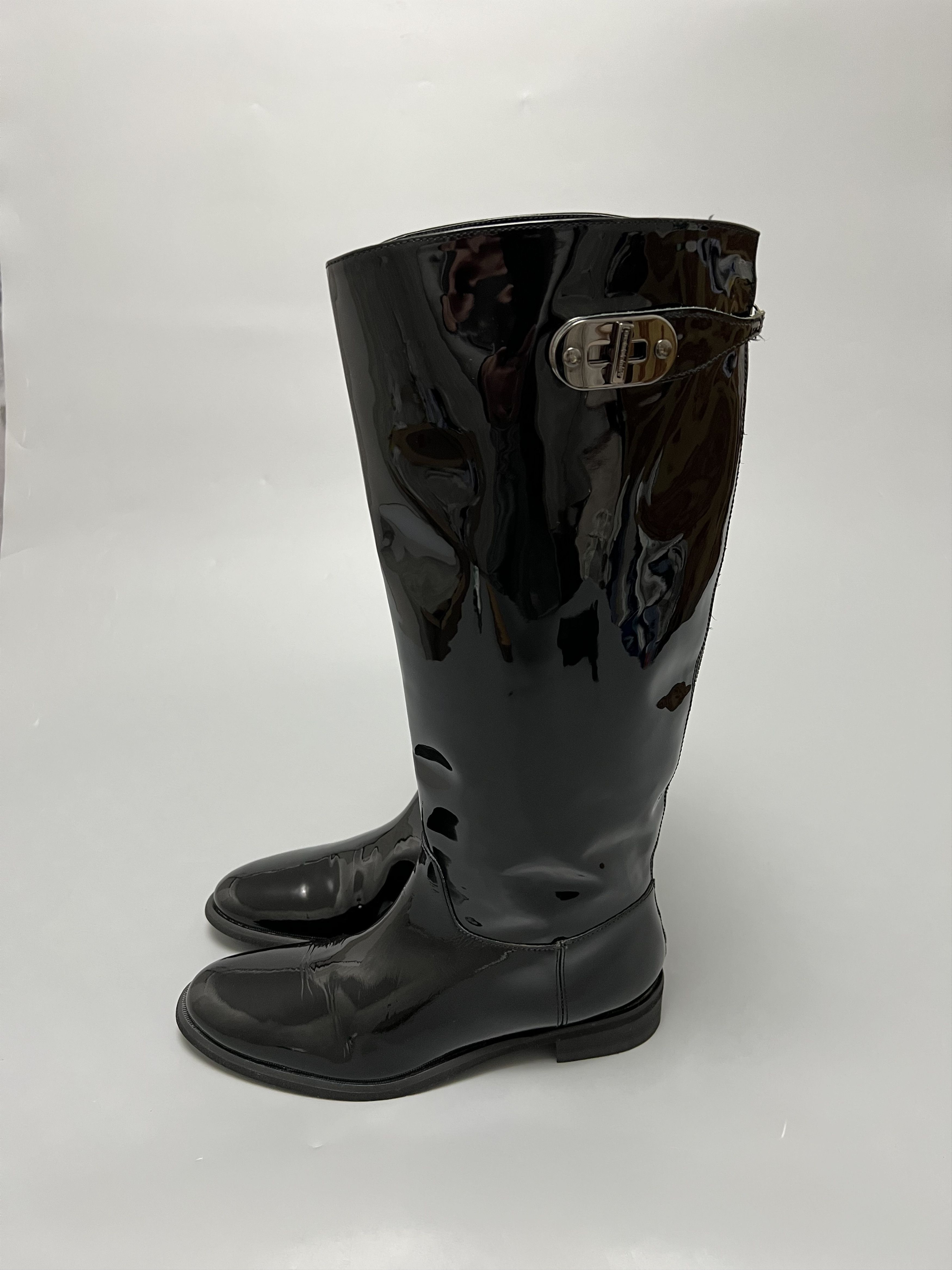 Burberry Burberry Shiny Patent Leather Black Boots Flat Knee Length Size US 8 / IT 38 - 2 Thumbnail