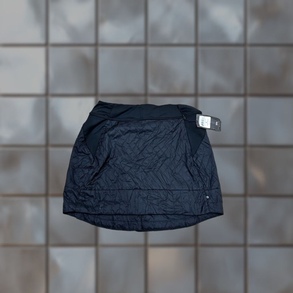 Mountain Hardwear VINTAGE? Wait item is NWT Mountain HardWear Trekkin M Black Insulated Quilted Mini Skirt Snow OL6862 Size 32" / US 10 / IT 46 - 1 Thumbnail