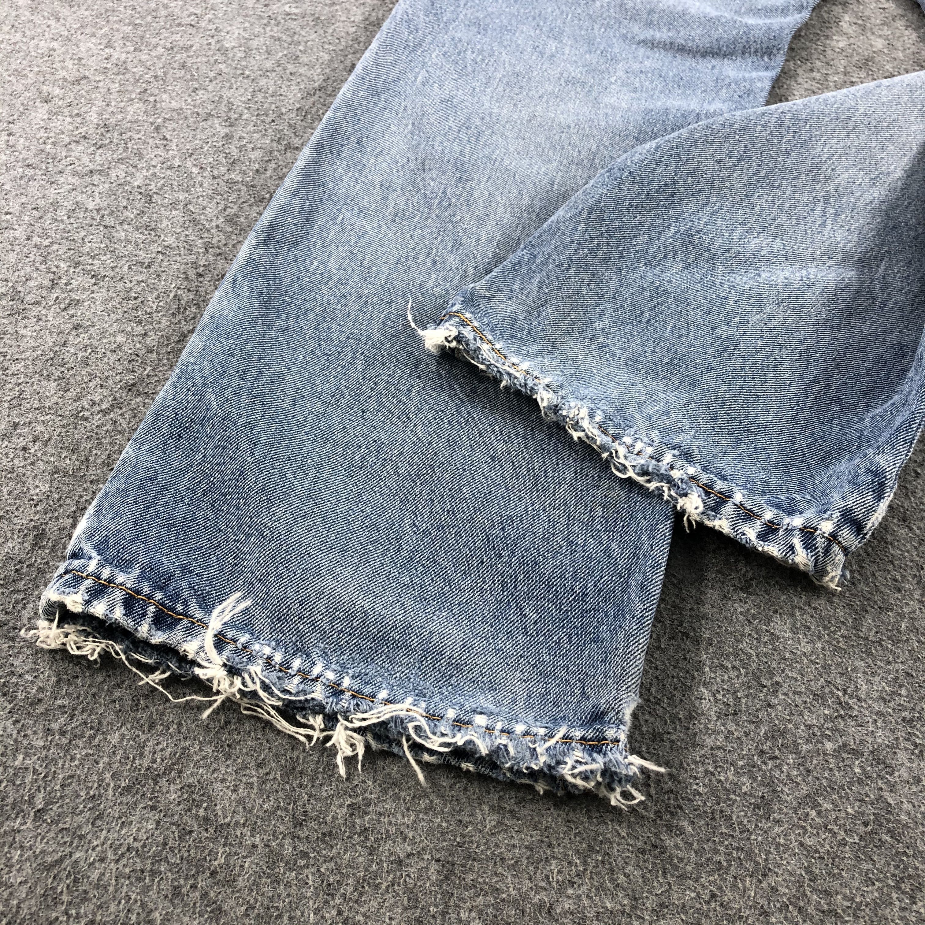 Levi's × Vintage 90s Vintage Blue Wash Levis Jeans-JM1861 Size US 35 - 4 Thumbnail