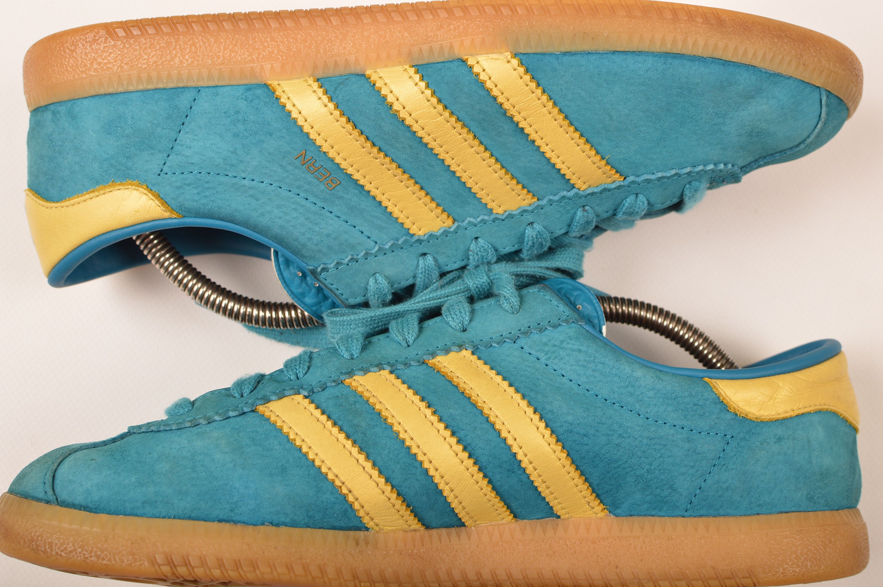 Adidas Adidas Originals Bern City Series Blue / Gold Gum Size US 8.5 / EU 41-42 - 4 Thumbnail