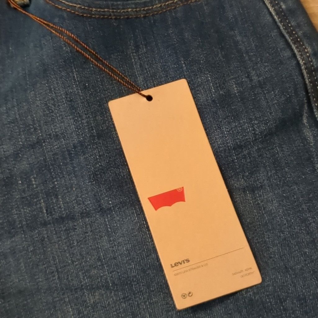 Levi's Levi's shorts size 12 Size 34" / US 12 / IT 48 - 2 Thumbnail