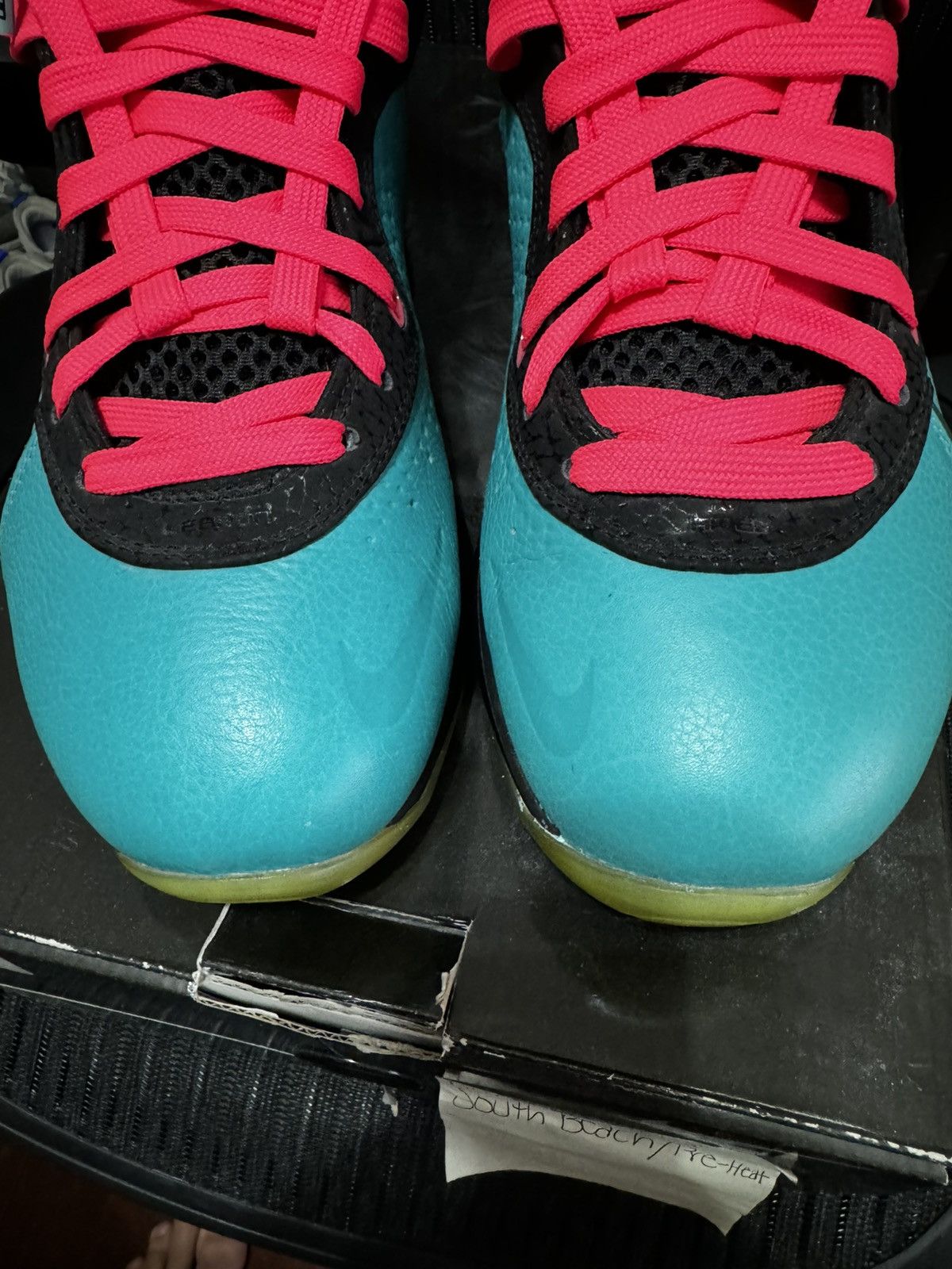 Nike Lebron 8 southbeach 2010 size 9.5 VNDS OG all Size US 9.5 / EU 42-43 - 6 Thumbnail