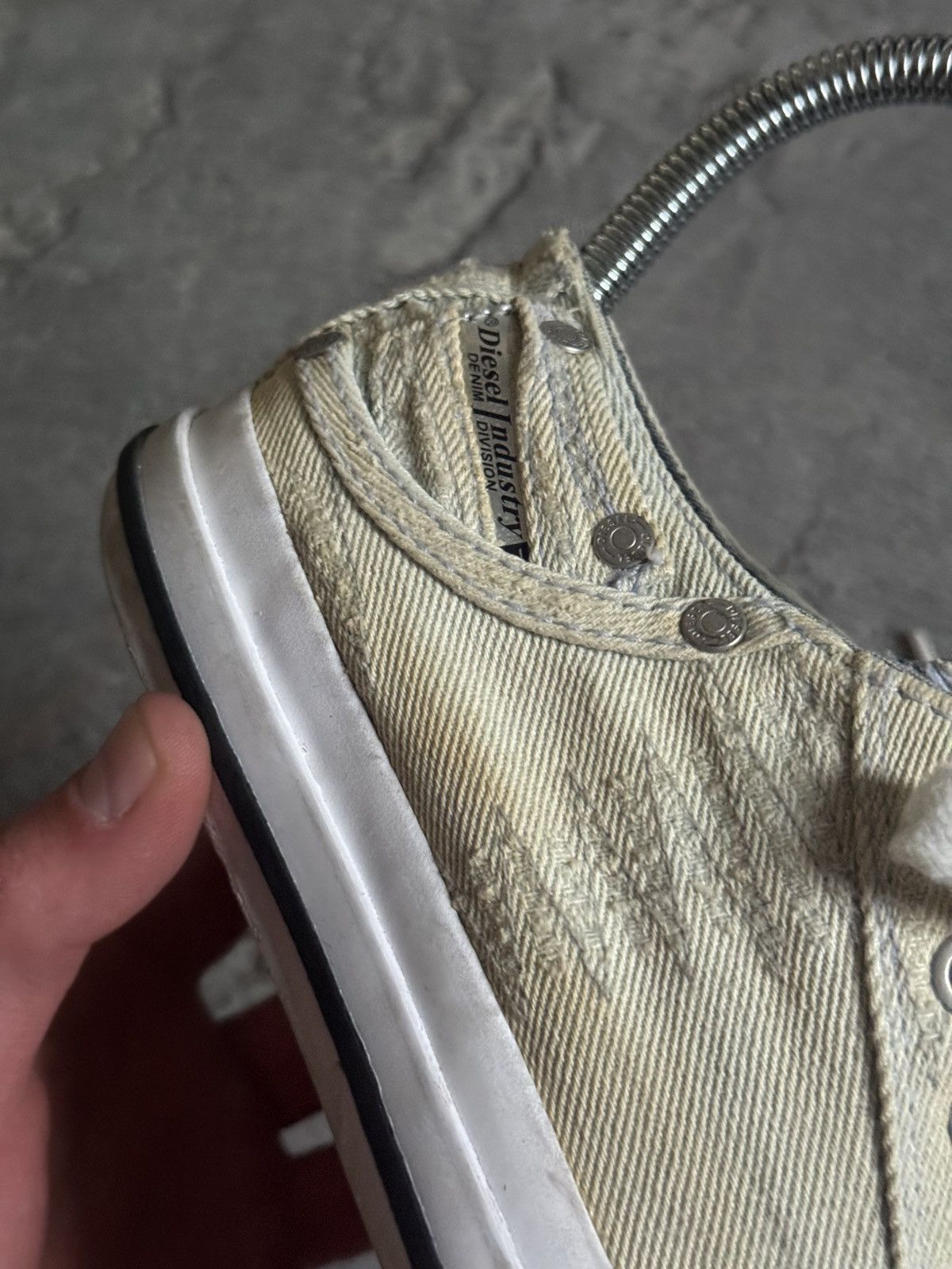 Diesel Diesel US6/EUR36/JPN23 low top denim sneakers shoes Y2K 90s Size US 6 / IT 36 - 7 Thumbnail