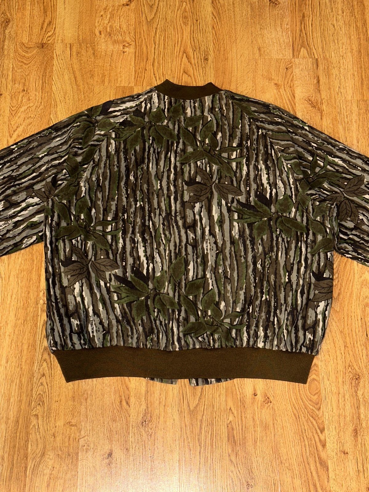 Carhartt VTG Duxbak Bomber Jacket Realtree Camo Lightweight Pockets L Size US L / EU 52-54 / 3 - 2 Thumbnail