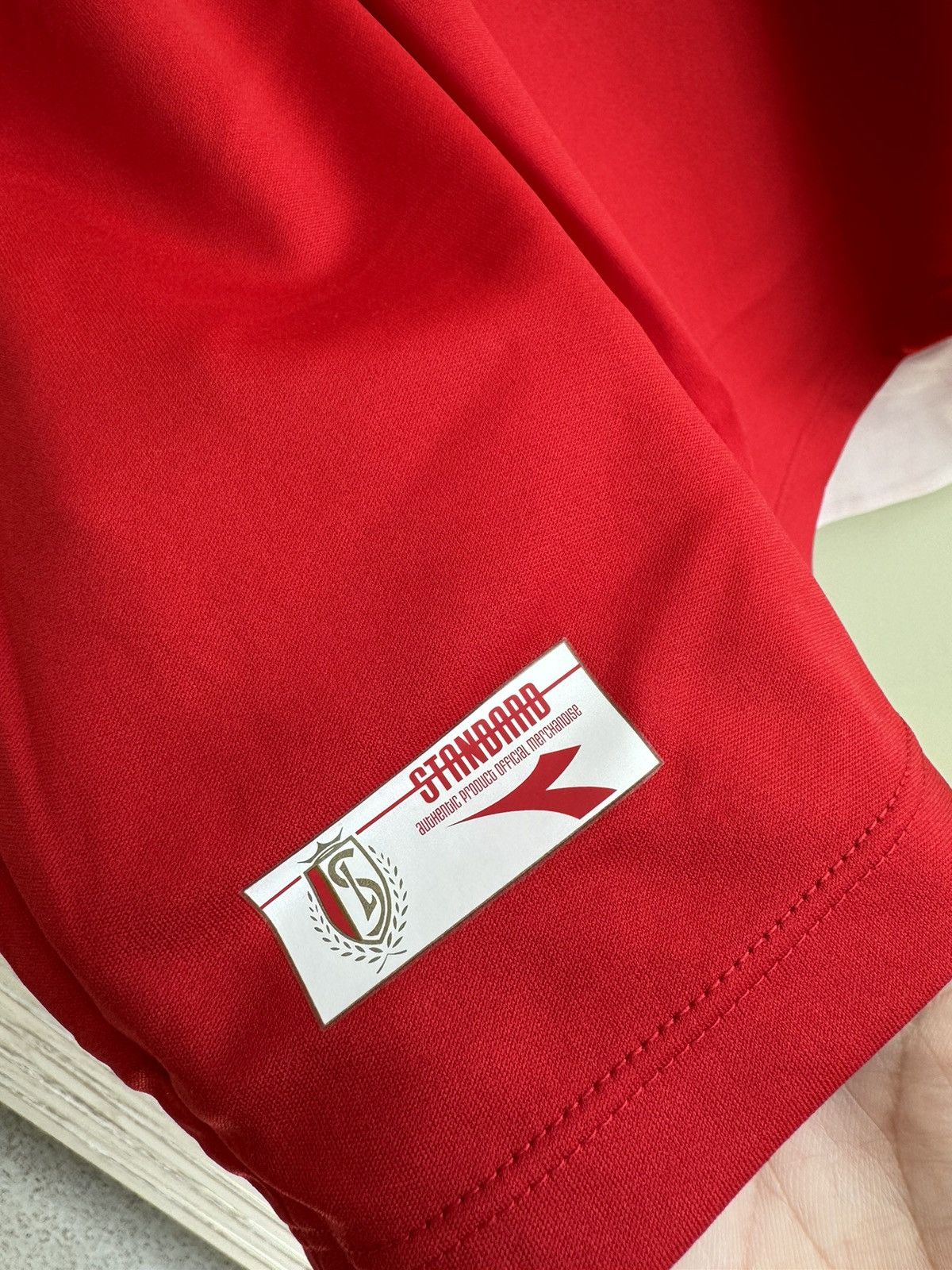 Diadora Standard Liege 2009-2010 Home Soccer Jersey Football Kit Size US XL / EU 56 / 4 - 7 Thumbnail