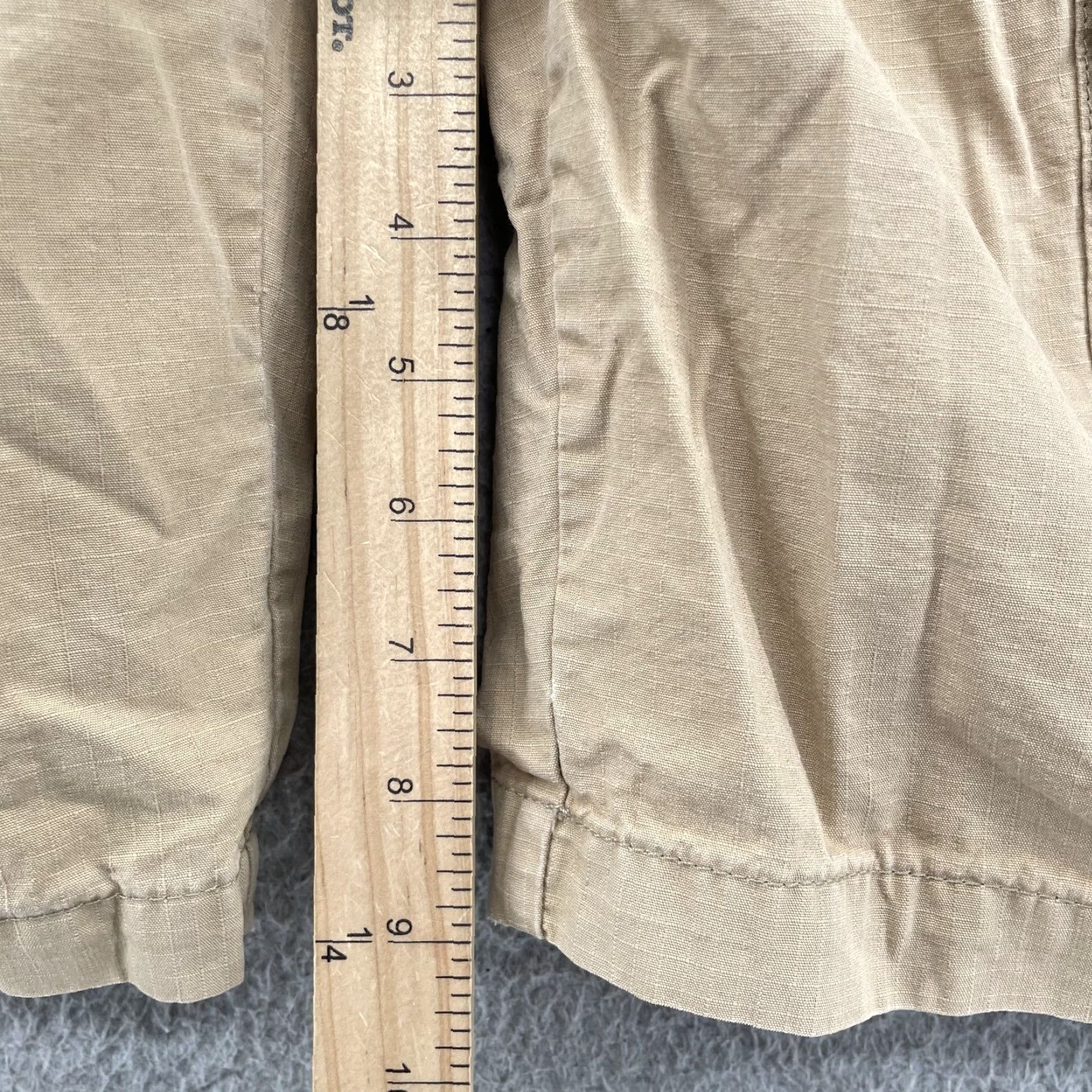 Nike VINTAGE Nike Cargo Shorts Mens Medium Khaki Military Fatigue Utility Y2k Outdoor Size US 31 - 4 Thumbnail