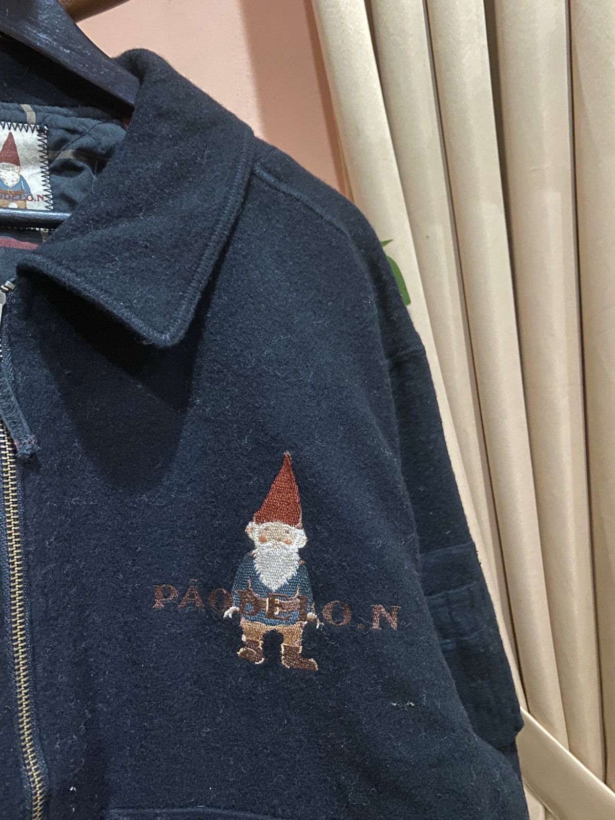 Vintage Vintage PAODETON Embroidered Gnome Bomber Jacket Zip-Up Size US L / EU 52-54 / 3 - 7 Thumbnail
