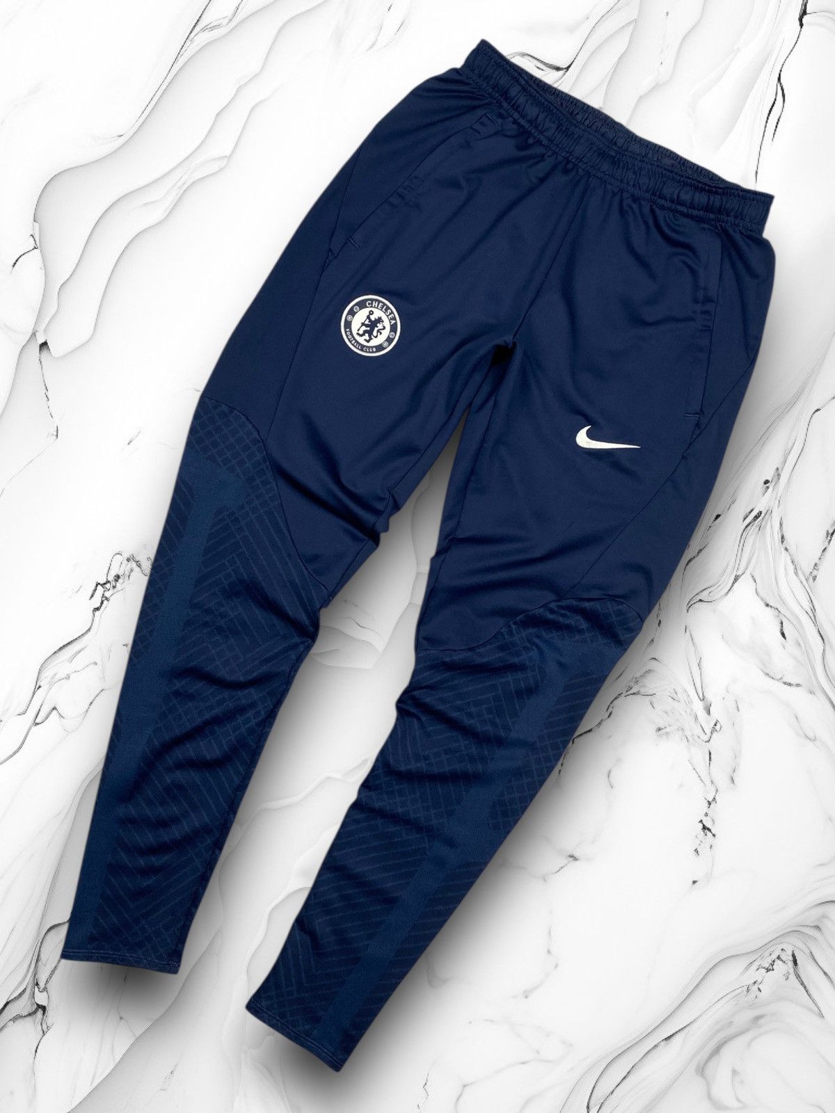 Chelsea Soccer Nike Chelsea Training Sweatpants Joggers Soccer Jersey Size US 30 / EU 46 - 1 Thumbnail