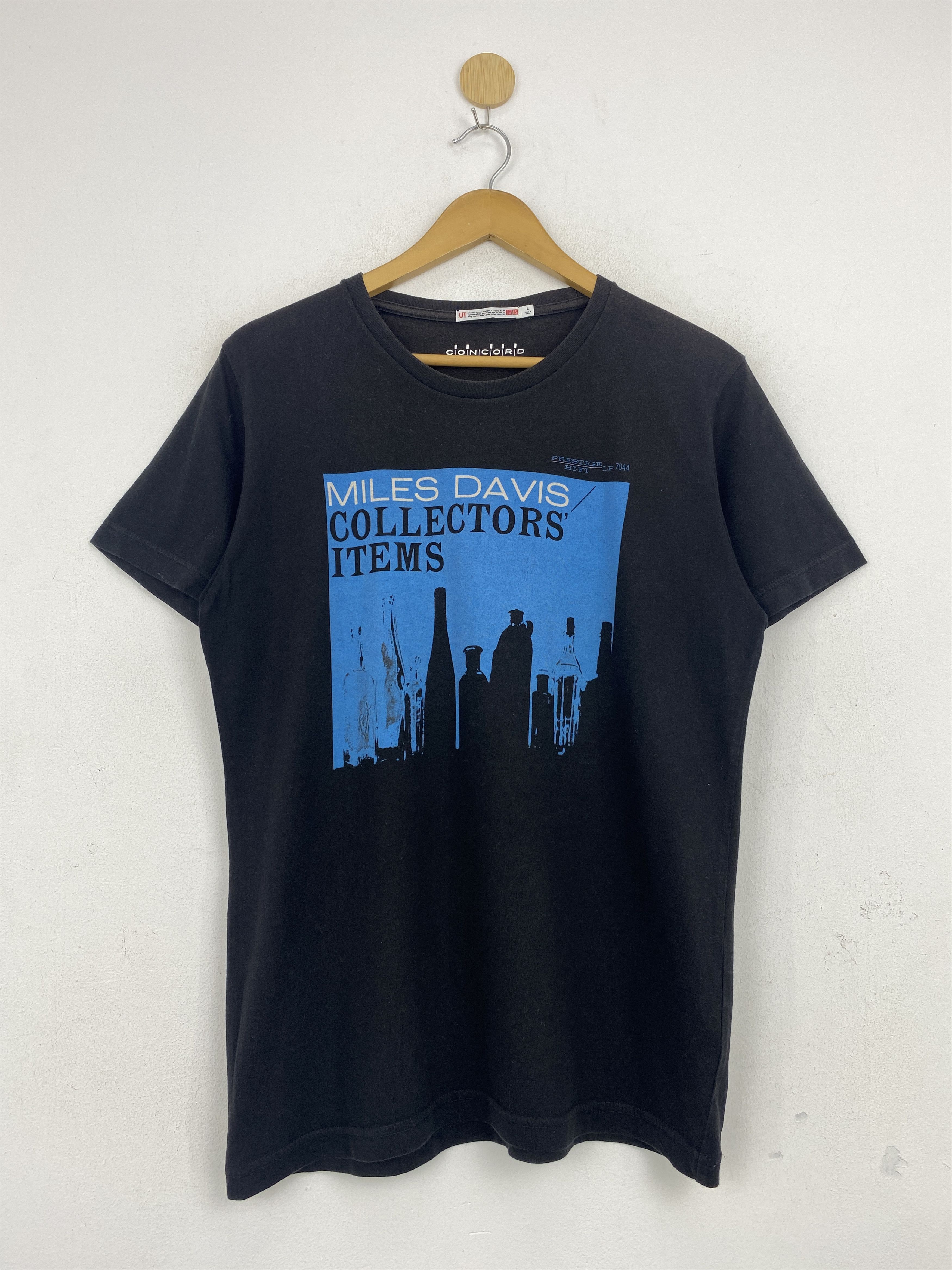 Rockstar Games × Uniqlo × Vintage Vintage Miles Davis Collector Items Jazz Tee TA0642 Size US L / EU 52-54 / 3 - 1 Thumbnail