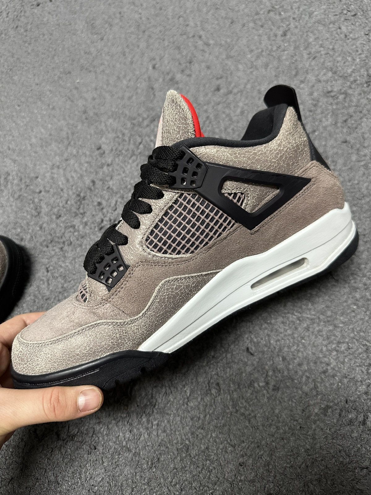Jordan Brand Air Jordan 4 Taupe Haze Size US 9.5 / EU 42-43 - 6 Thumbnail