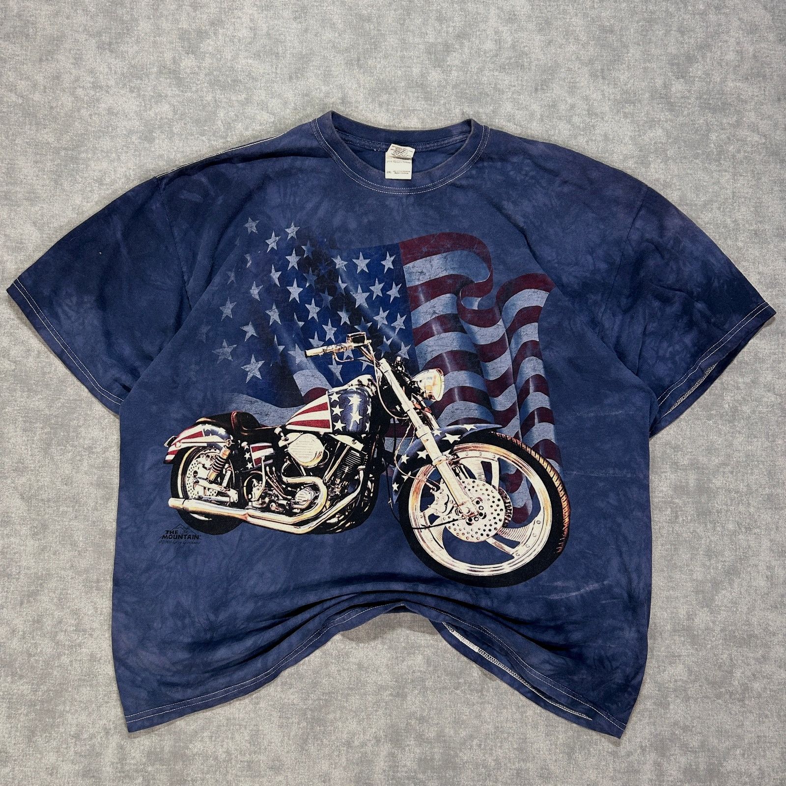 Gildan Gildan The Mountain USA flag motorcycle 2008 Y2K tee mns XXL Size US XXL / EU 58 / 5 - 1 Thumbnail