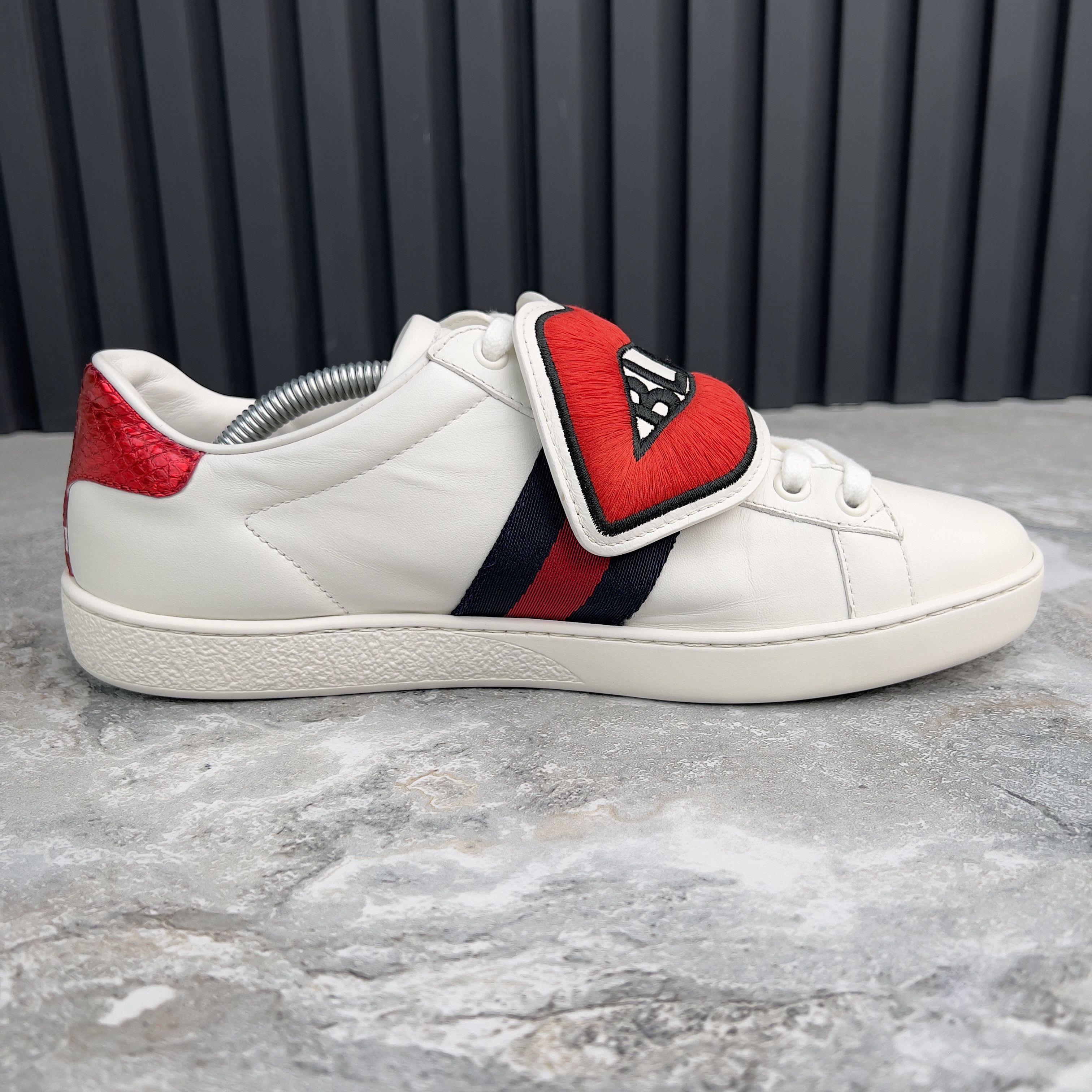 Gucci Gucci Ace Sneakers Blind For Love Patch Web Leather Size US 8 / IT 38 - 8 Thumbnail