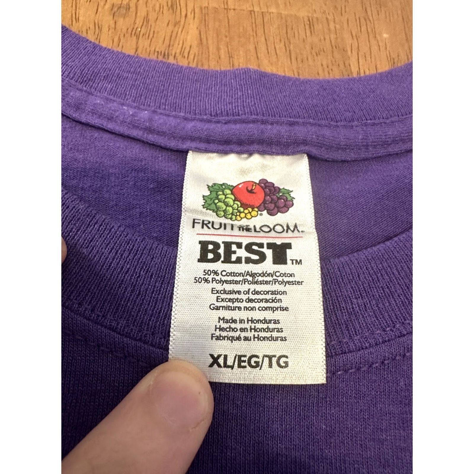 Fruit Of The Loom R. Kelly Tour T-Shirt Live Delta Pro Weight XL Purple Cotton Fruit of the Loom Regular Men Short Sleeve Logo Print Vintage? Size US XL / EU 56 / 4 - 3 Thumbnail