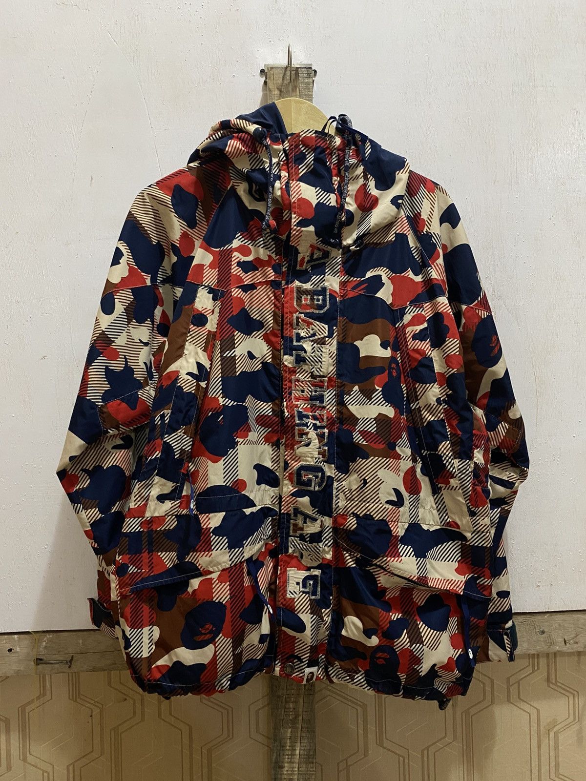 Bape Vintage A Bathing Ape Snowboard Camo Jacket Size US M / EU 48-50 / 2 - 1 Thumbnail