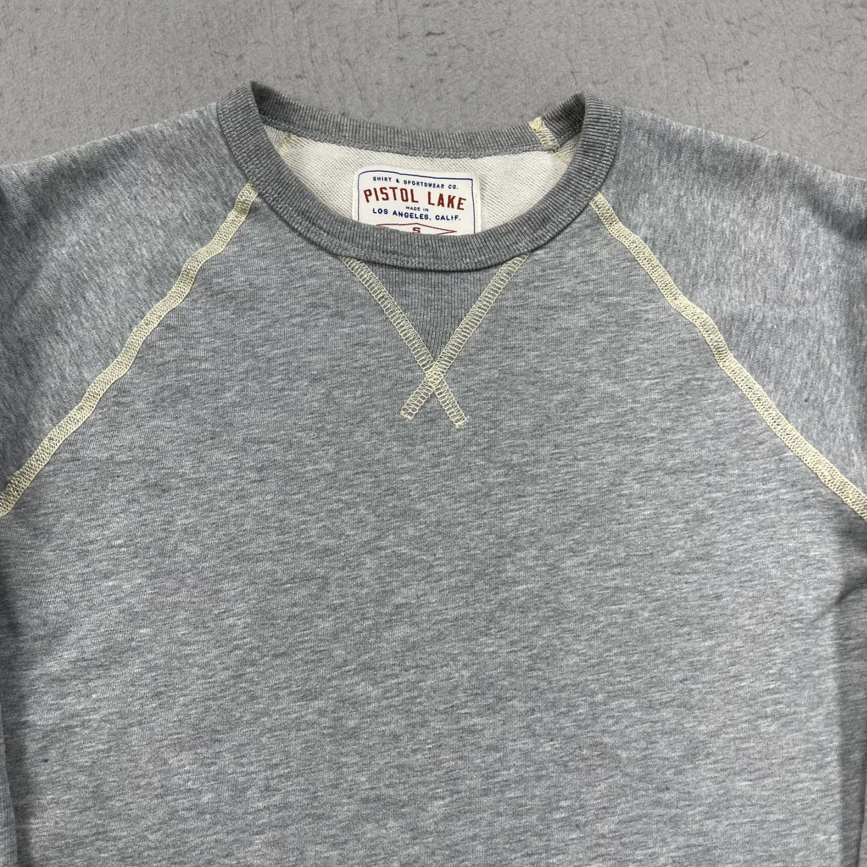 Pistola Pistol Lake Sweatshirt Mens Small Gray Raglan Single V Made USA 100% Cotton Crew Size US S / EU 44-46 / 1 - 2 Thumbnail