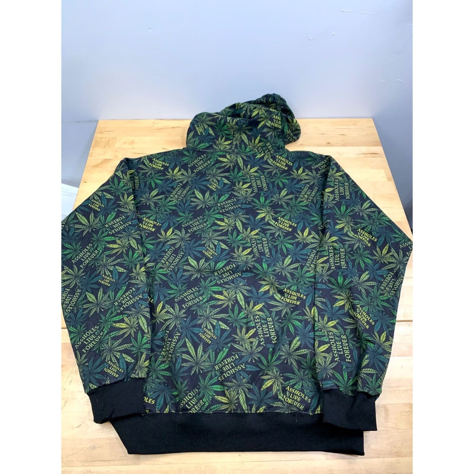 Olive Aholes Live Forever Hoodie Men L Hooded Pullover Green Cotton Fleece 3-Season Regular Sweatshirt Size US L / EU 52-54 / 3 - 6 Thumbnail