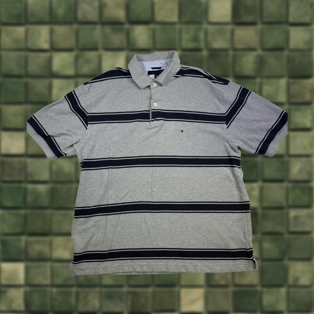 Tommy Hilfiger VINTAGE Tommy Hilfiger Polo Shirt Mens XXL Grey Navy Striped Logo Short Sleeve 100% Cotton Knit Button Closure Collared Size US XXL / EU 58 / 5 - 1 Thumbnail