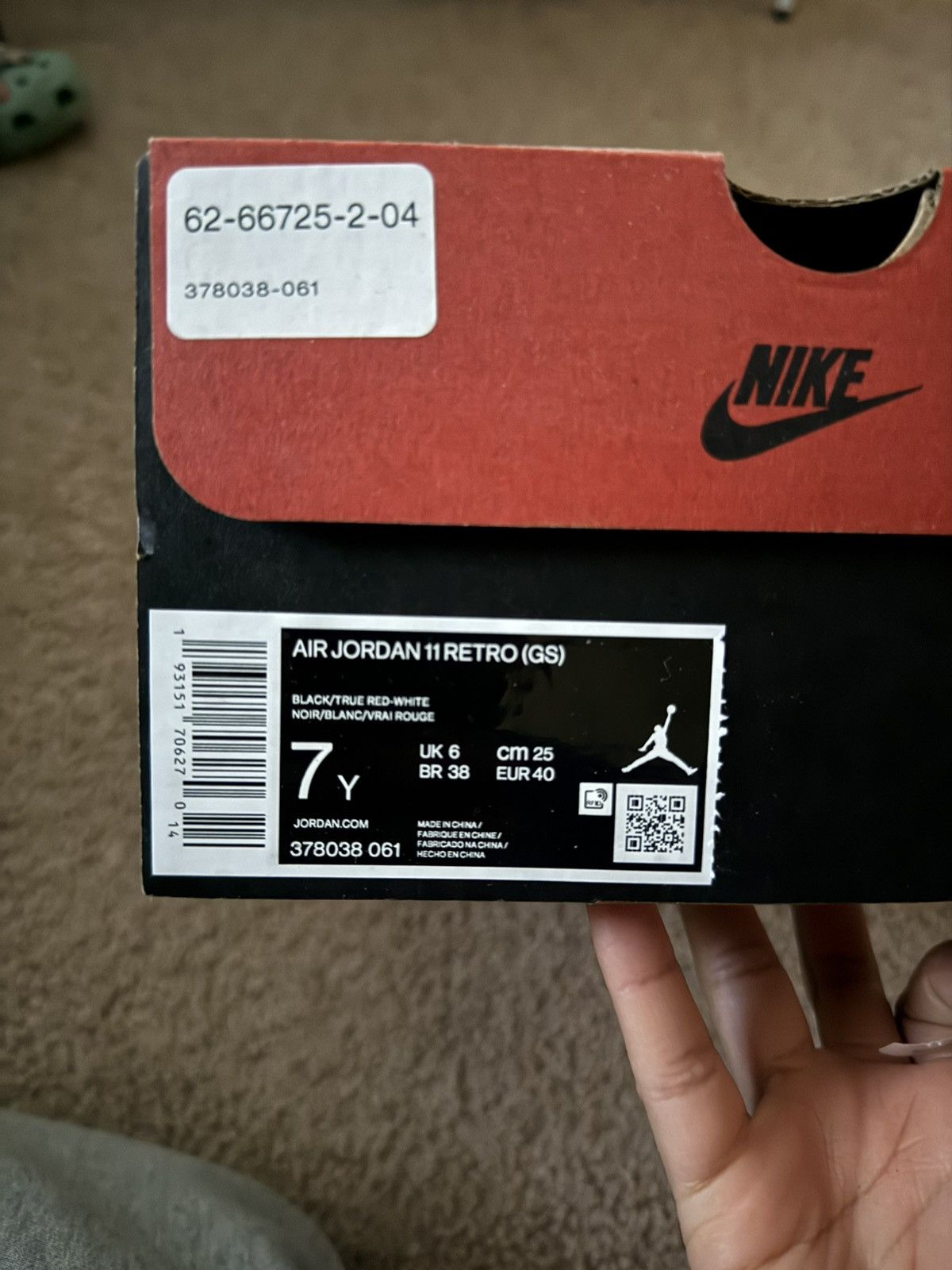 Jordan Brand 2019 jordan bred playoff GS Size US 7 / EU 40 - 3 Thumbnail