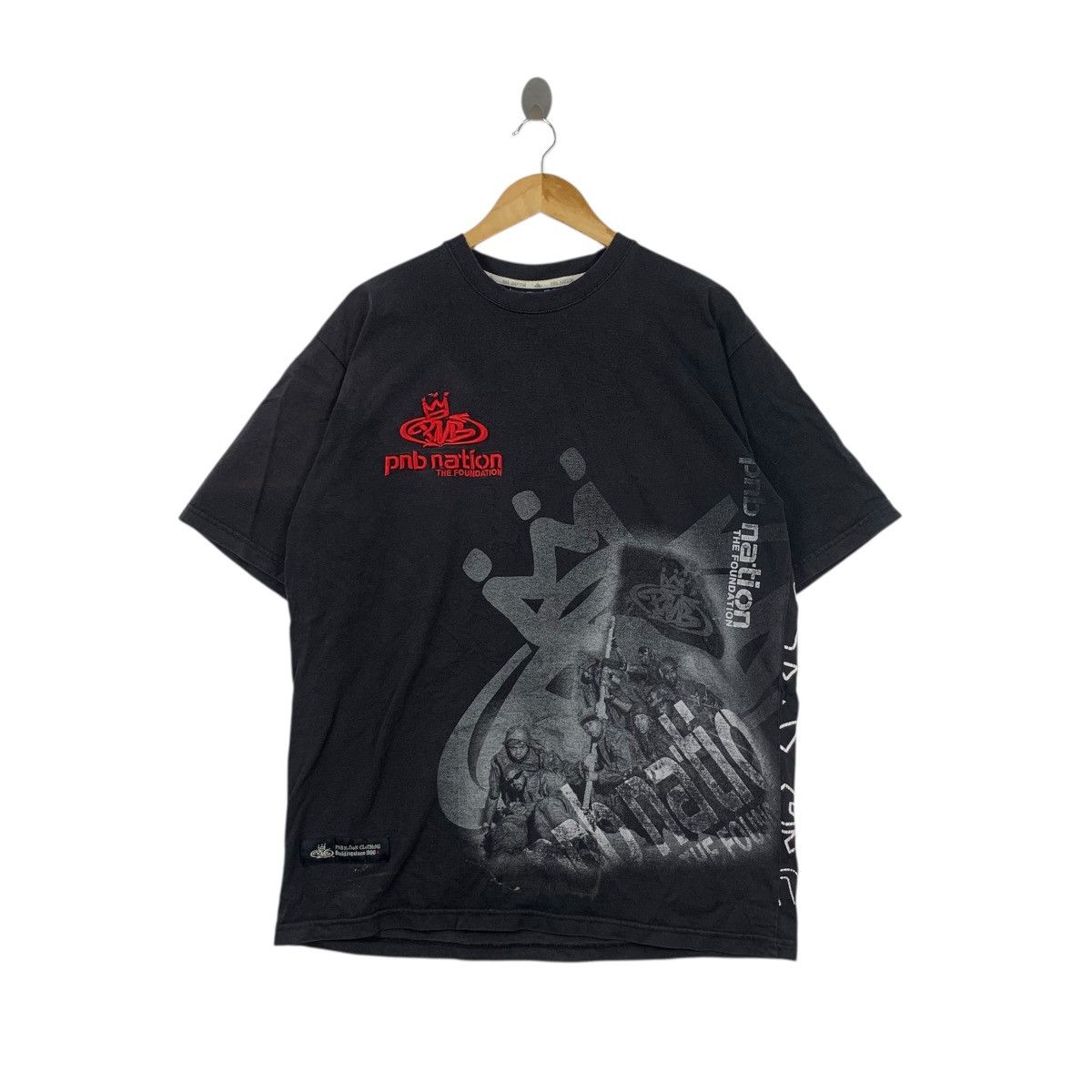 Vintage PNB NATION THE FOUNDATION Hip Hop Rap Thrashed Tee Shirt Top Size US XL / EU 56 / 4 - 1 Thumbnail