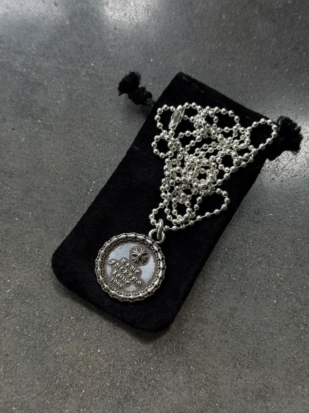 CHROME HEARTS TRUE FUCKING LOVE ペンダント Chrome Hearts Chrome Hearts “True Fucking Love” Circle Pendant