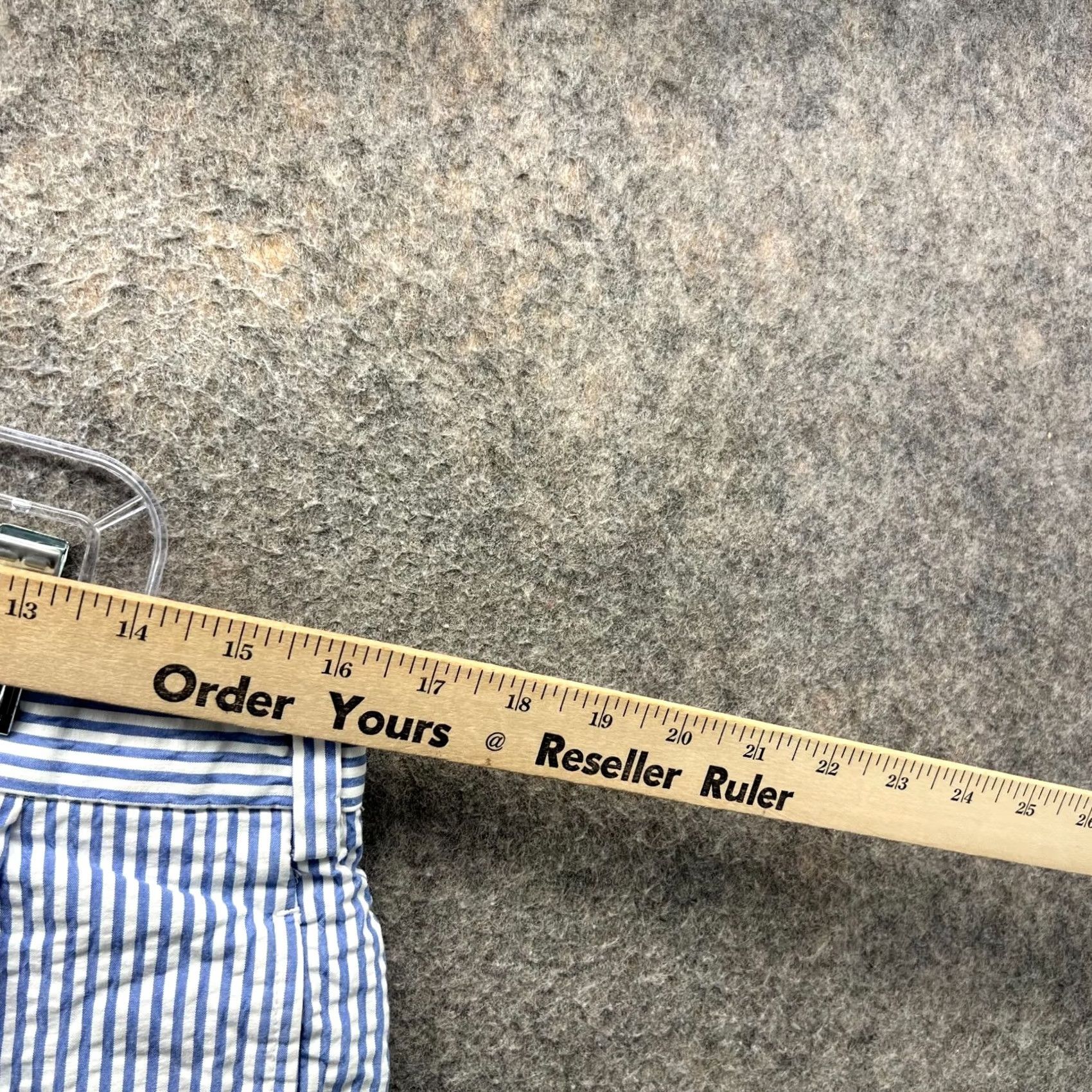 Brooks Brothers Brooks Brothers Shorts Mens 34 Chino Pleated Cotton Vintage Seersucker Blue Casual Travel Regular Mens Size US 34 / EU 50 - 3 Thumbnail