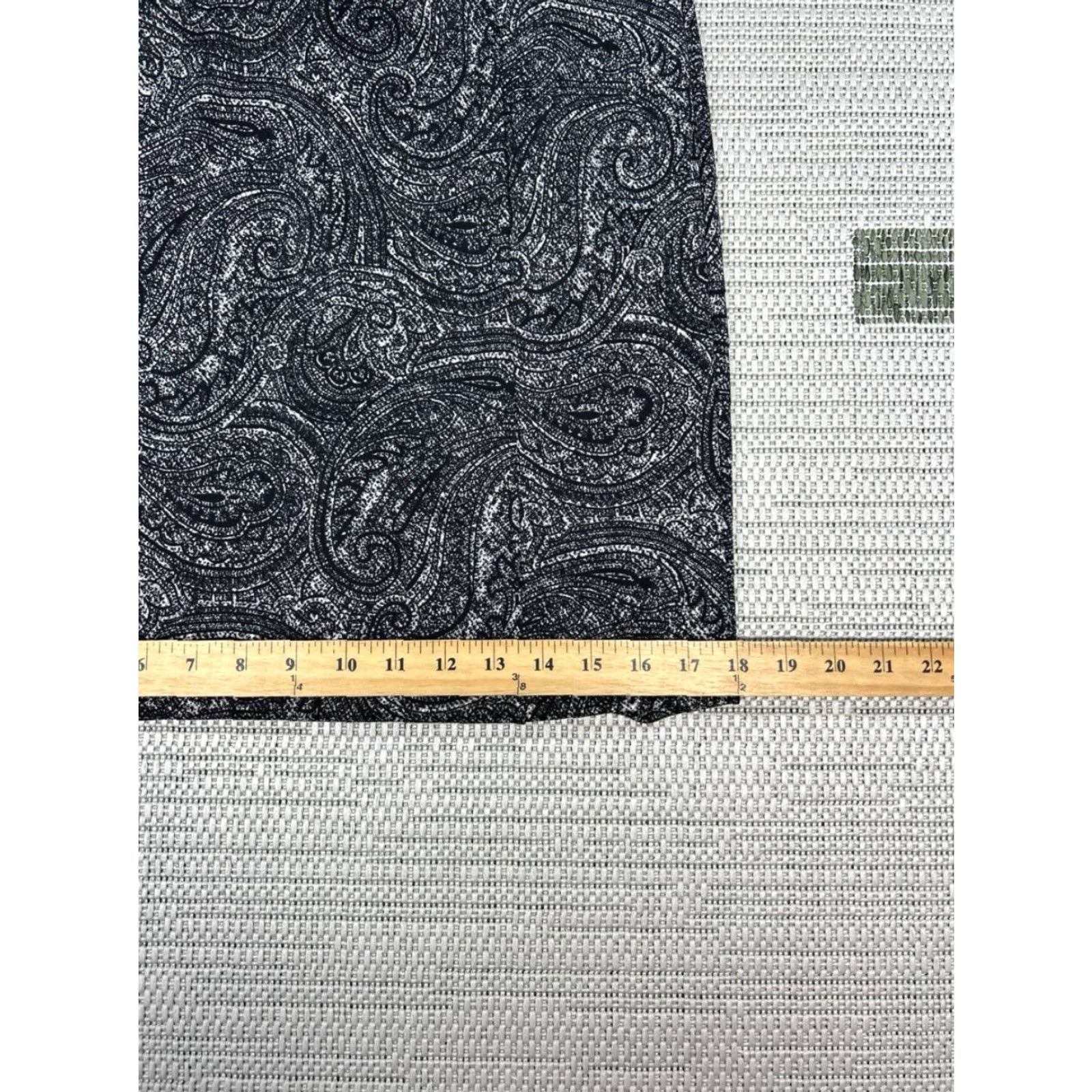 Michael Kors Michael Kors Pencil and Straight Skirt Womens 6 Black Paisley Back Zip Size 28" / US 6 / IT 42 - 6 Thumbnail