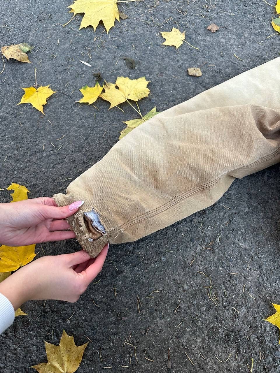 Carhartt 90s Carhartt Work Natural Sun Faded Distressed Detroit Boxy Size US L / EU 52-54 / 3 - 9 Thumbnail