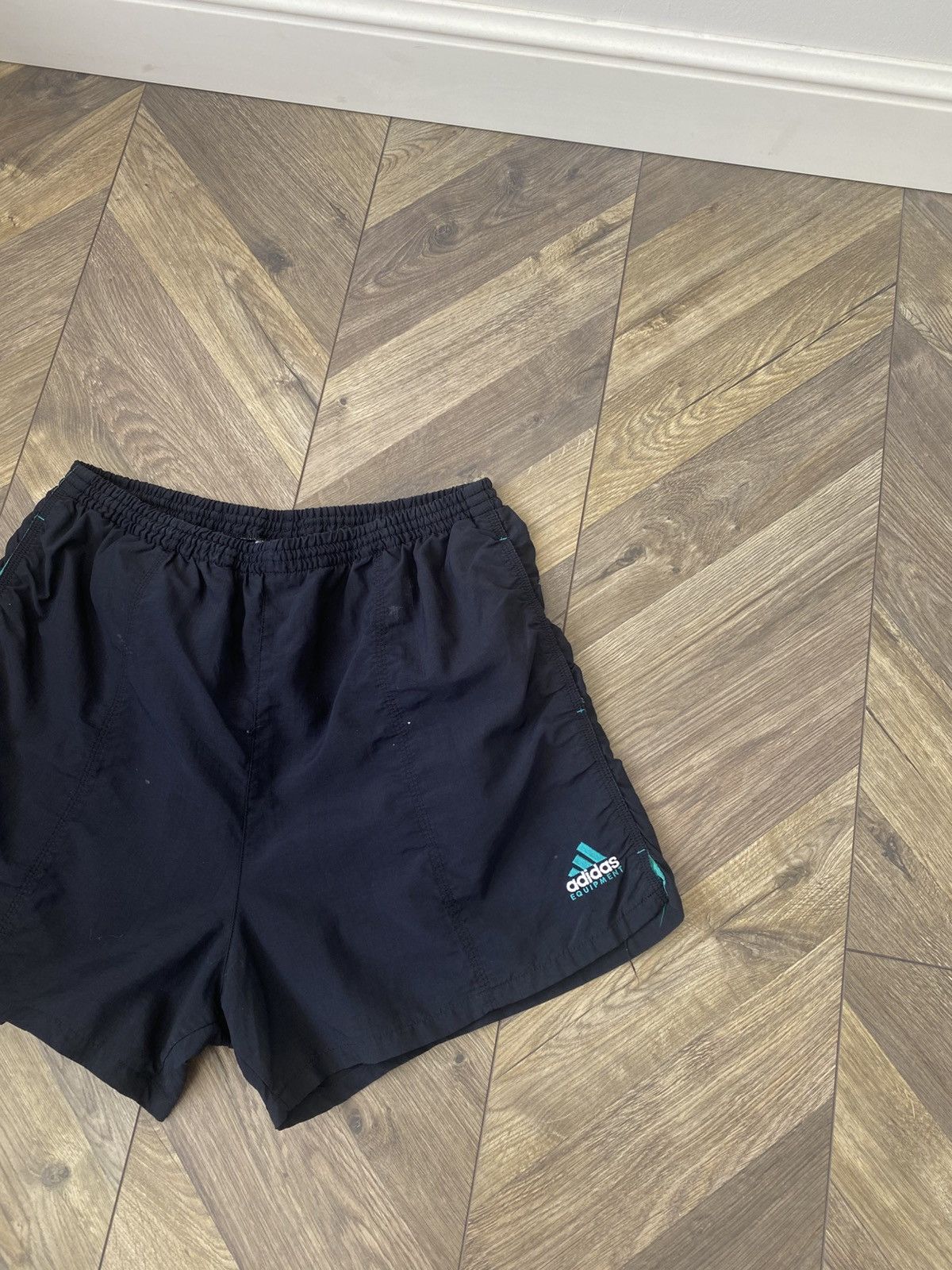 Adidas Vintage Adidas Equipment 90s shorts Size US 33 - 4 Thumbnail