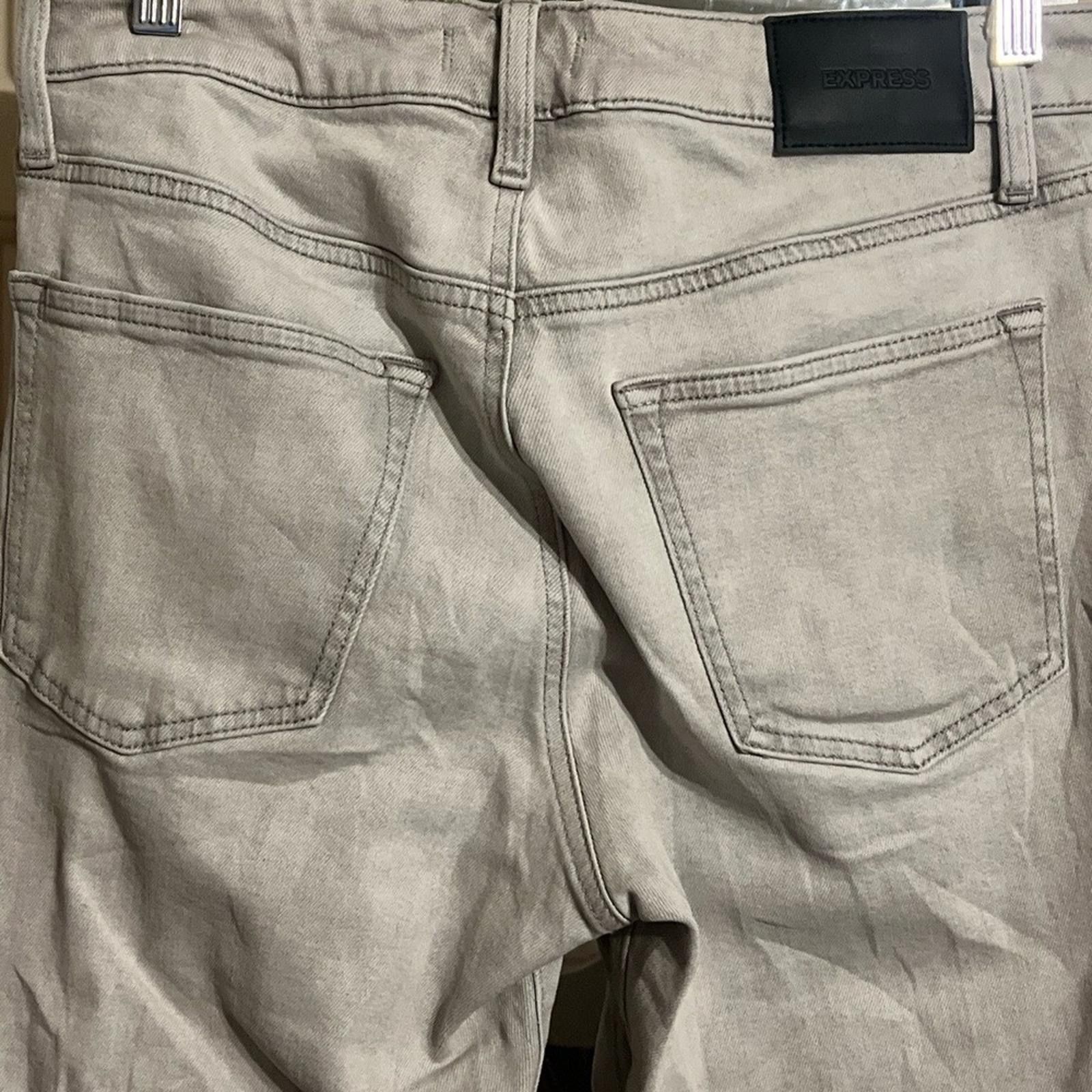 Express EXPRESS Women's Skinny Jeans W30 L30 Light Gray Faded Wash Size 30" / US 8 / IT 44 - 7 Thumbnail