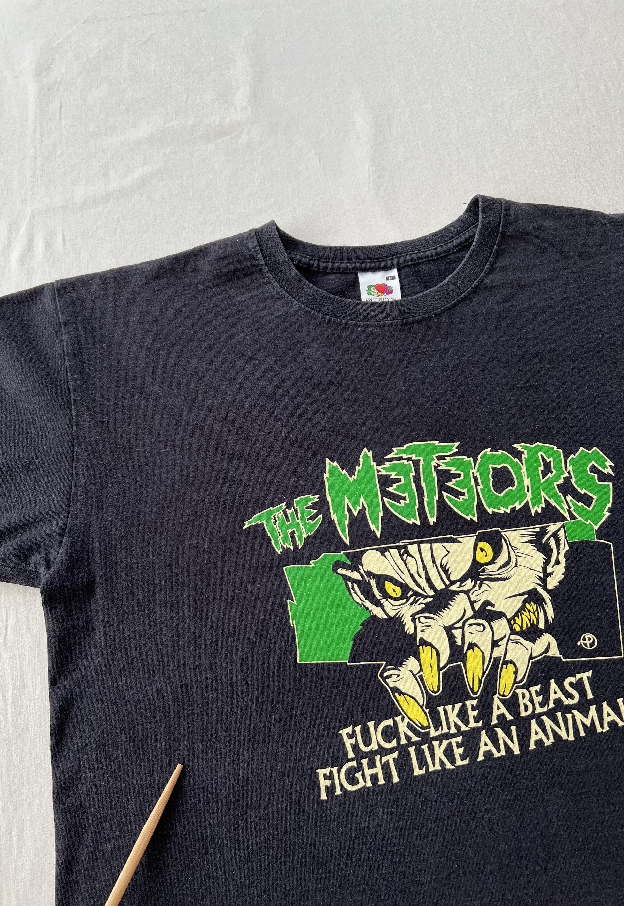 Band Tees Vintage 2000s The Meteors Psychobilly Band Black T-shirt Size US M / EU 48-50 / 2 - 10 Thumbnail
