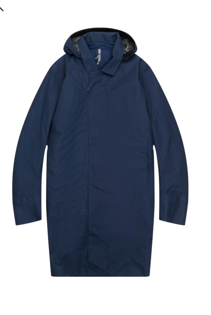 image of Arcteryx Veilance Arc’Teryx Veilance Galvanic Is Coat Small With Tags in Navy, Men's