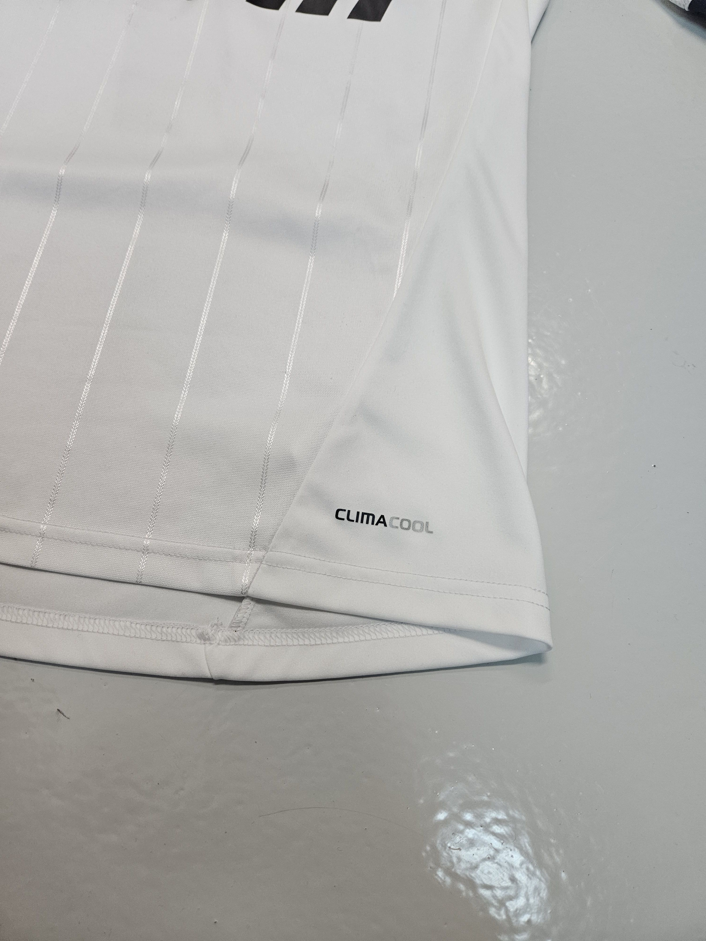 Adidas Real Madrid 2012-2013 home jersey #7 Christiano Ronaldo Size US S / EU 44-46 / 1 - 7 Thumbnail