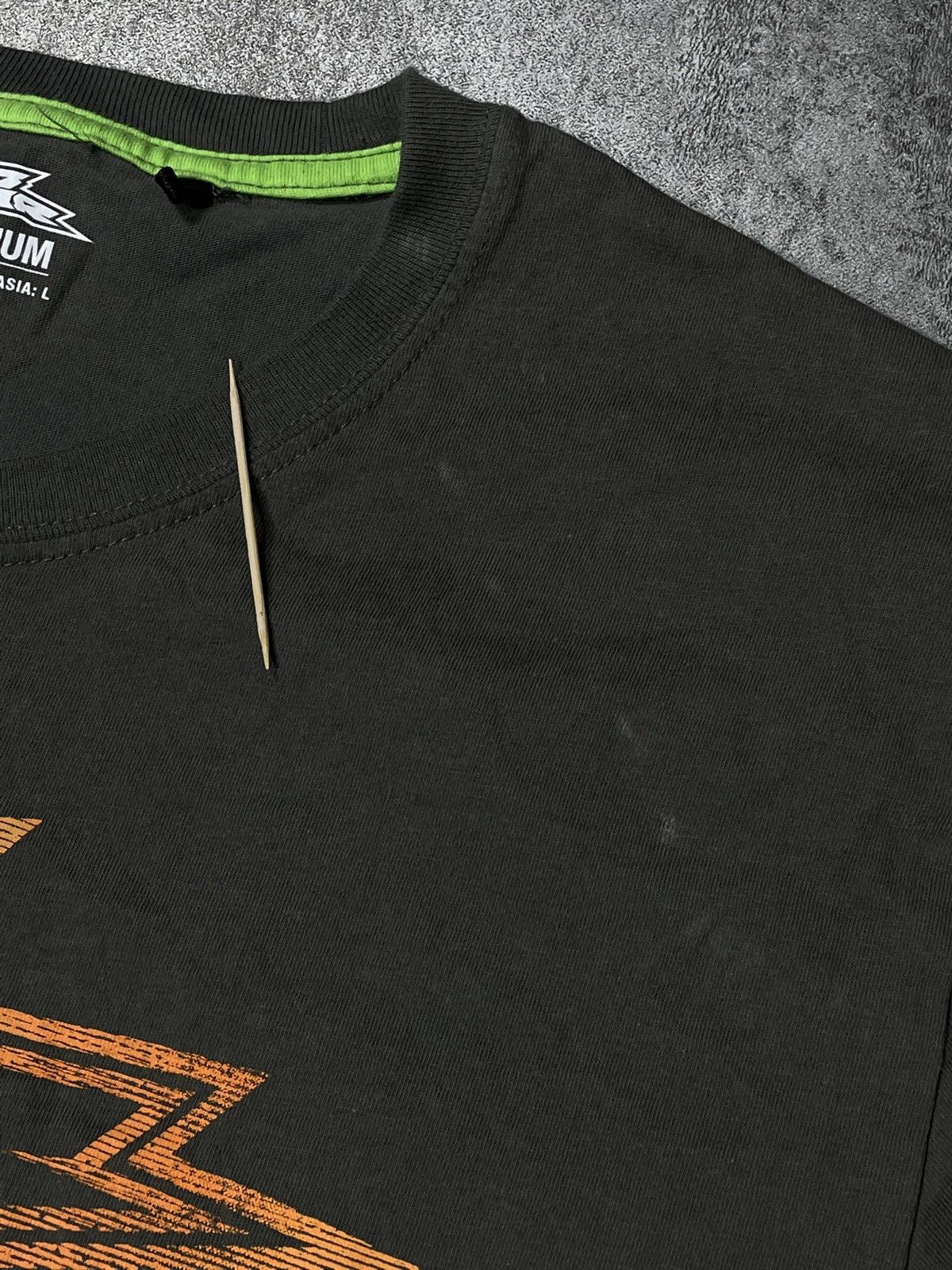 No Fear 🔥RARE🔥No Fear Tee Spellout Skull Vintage Y2K Neon Hype Size US M / EU 48-50 / 2 - 10 Thumbnail