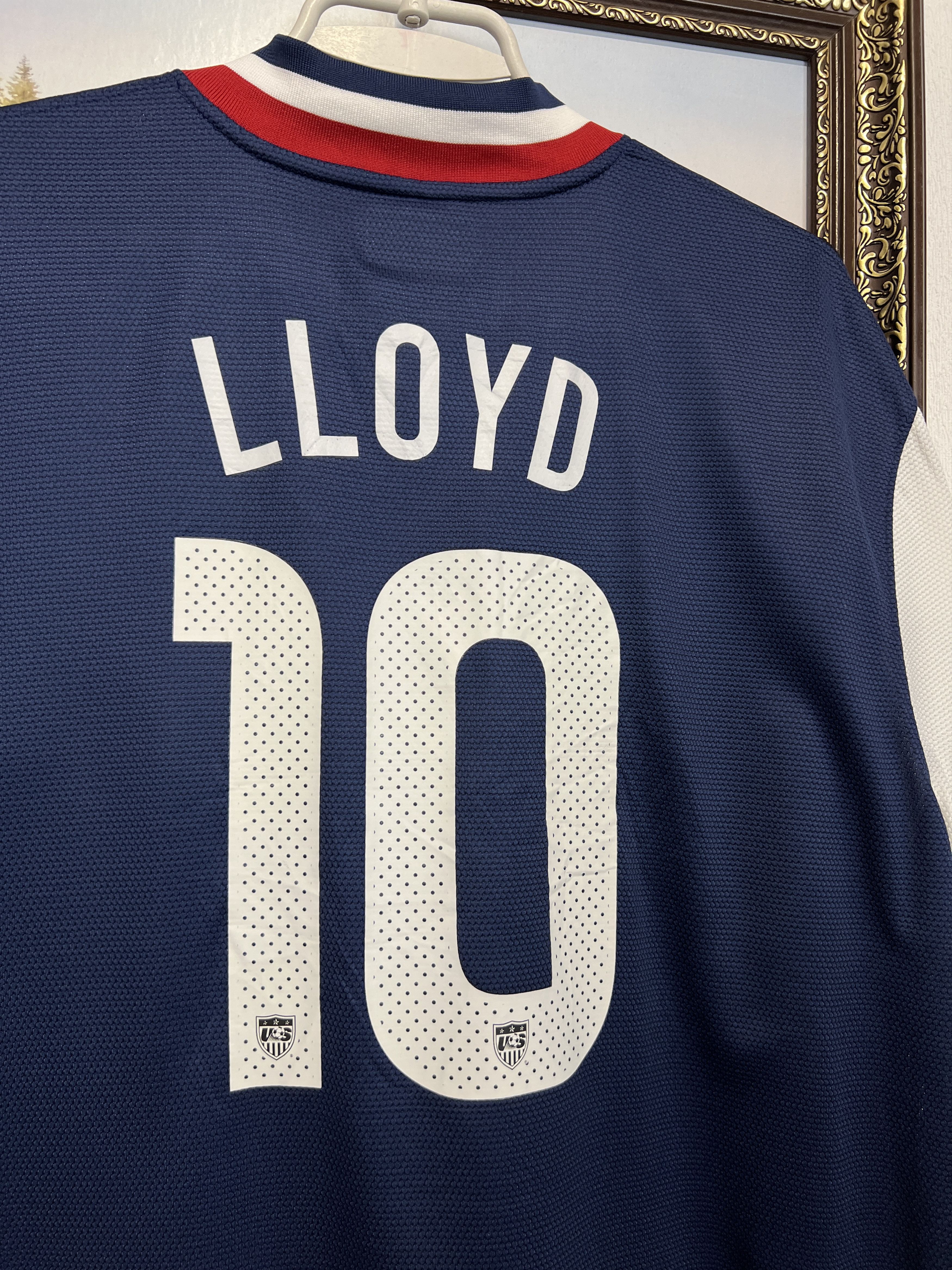 Nike USA Away football shirt 2012 Soccer #10 Lloyd Jersey Trikot Size US XL / EU 56 / 4 - 10 Thumbnail