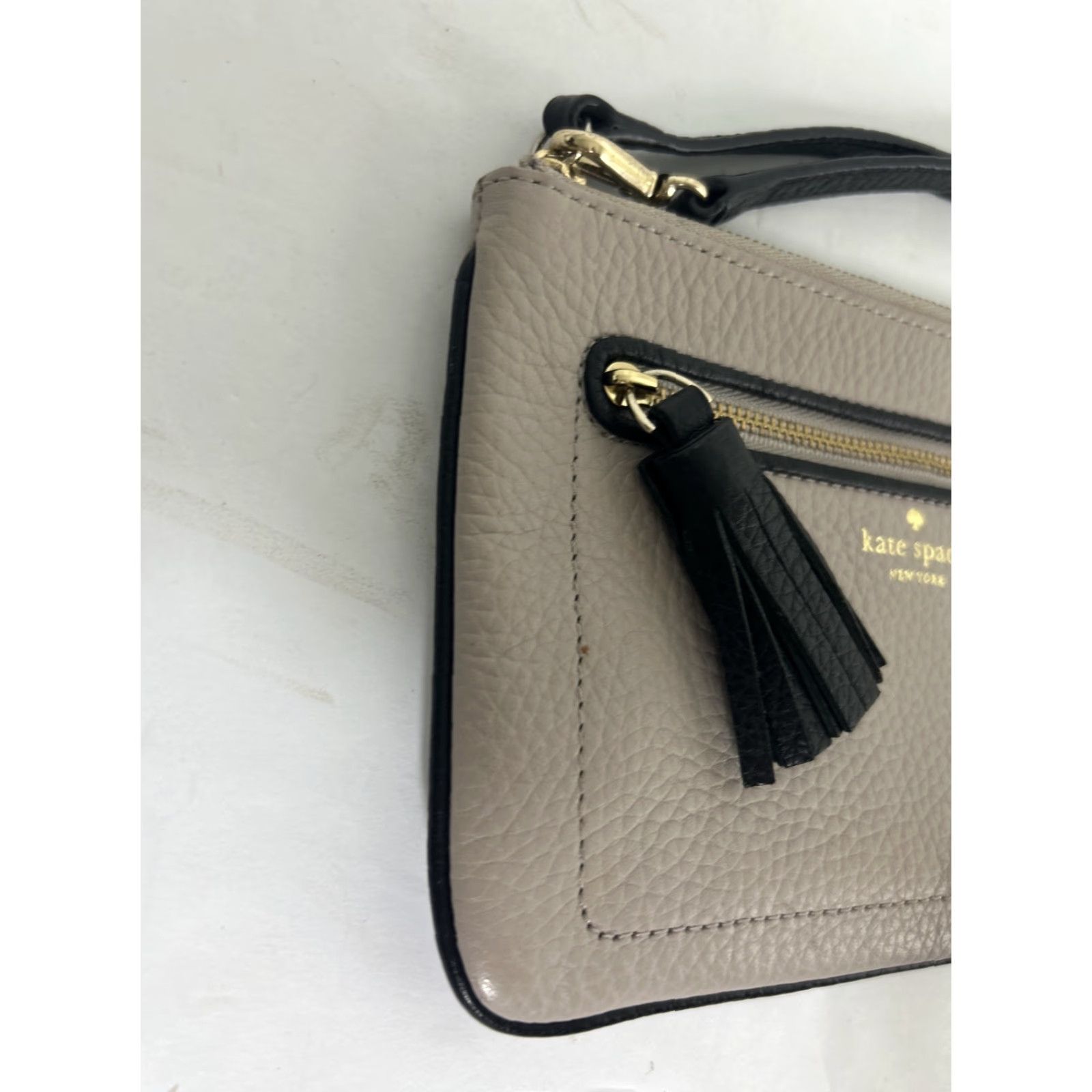 Vintage kate spade new york Wristlet Pouch Dark Beige Chester Street Tinie Clutch 7.5x5x.5 Womens Size ONE SIZE - 4 Thumbnail