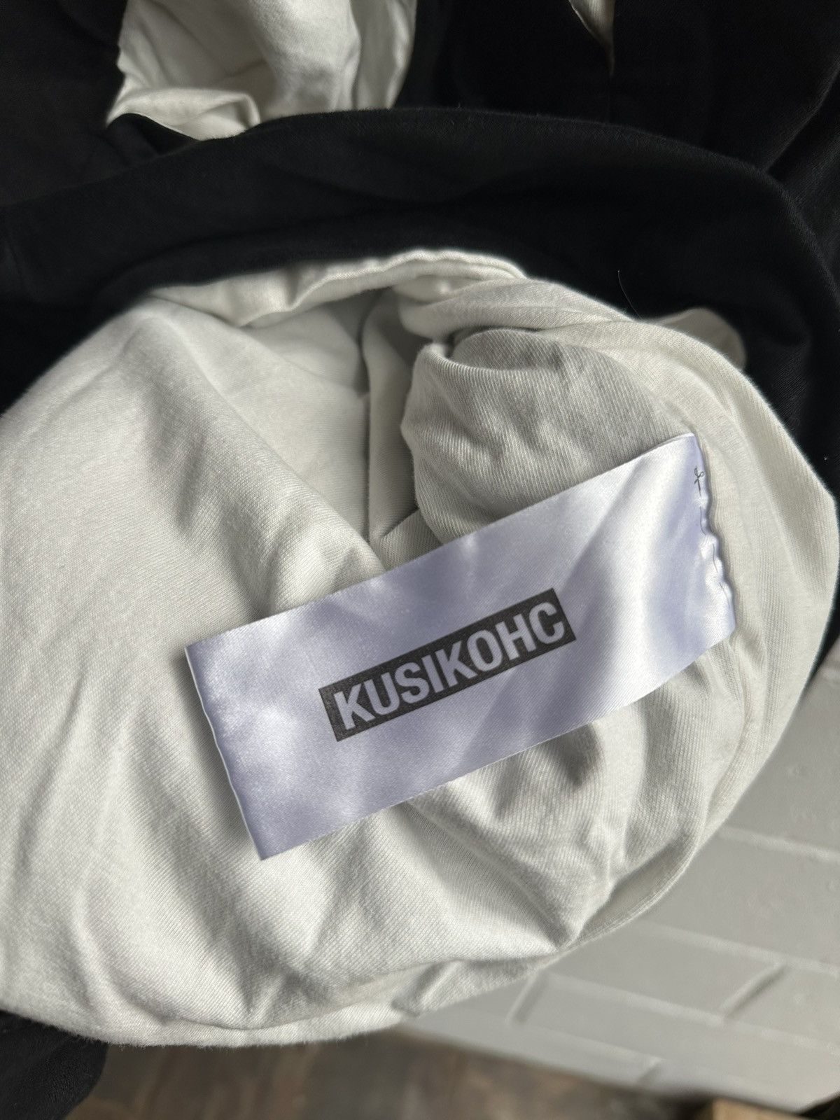 Kusikohc Kusikohc Black Origami Long Hoodie Size US L / EU 52-54 / 3 - 10 Thumbnail