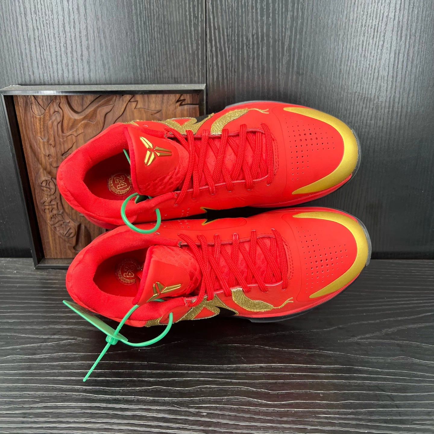 Nike zk5 Snake Year Red Gold Size 41 Mint Size US 8 / EU 41 - 8 Thumbnail