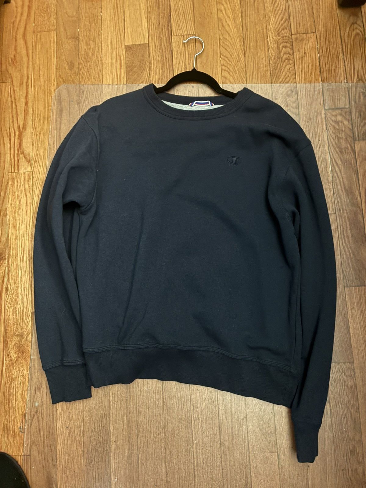 Champion Champion Navy crewneck sweatshirt Size M #sweatshirt Size US M / EU 48-50 / 2 - 1 Thumbnail